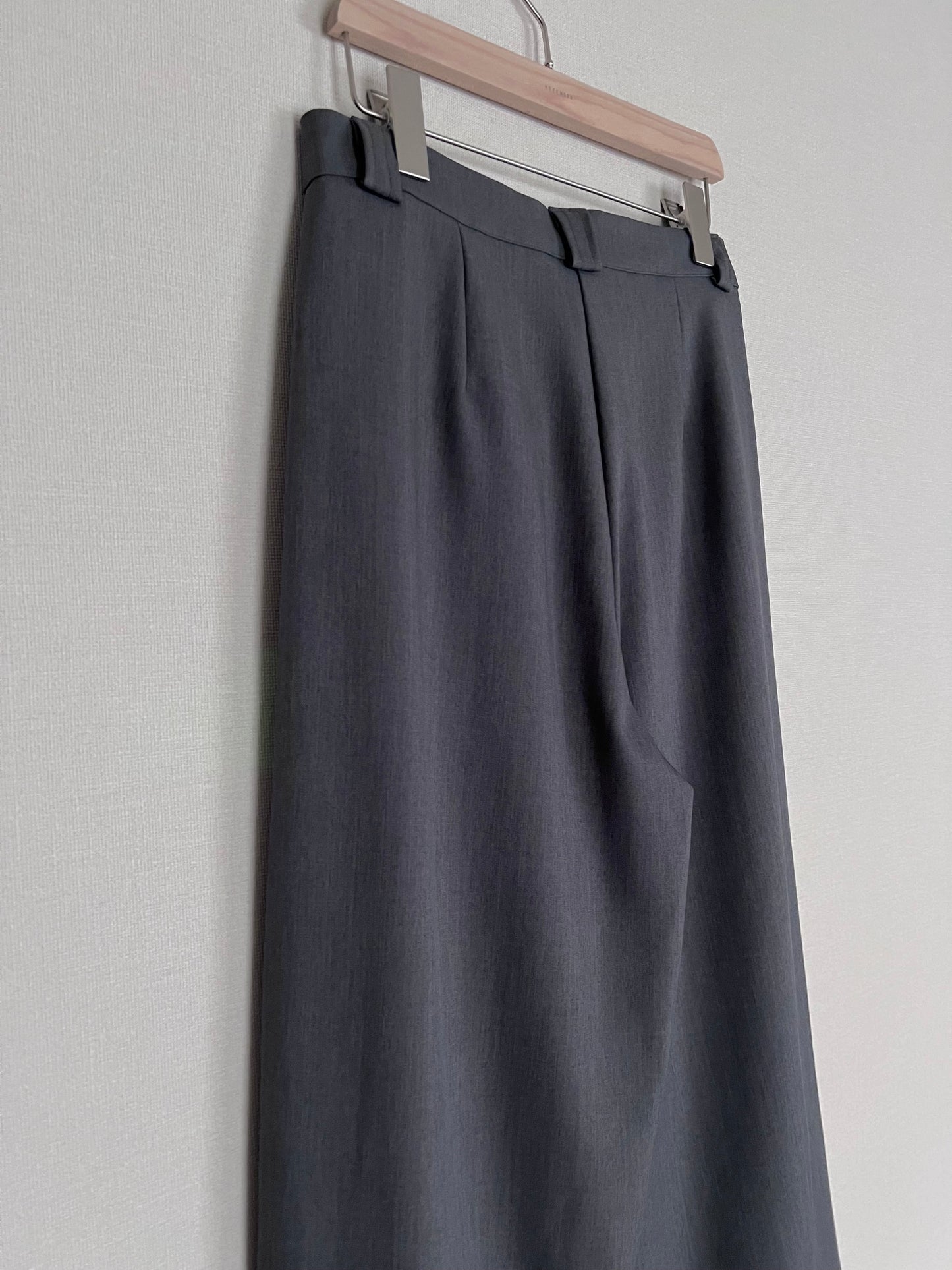 suit pocket straight-leg pants in dark grey (pre-order)