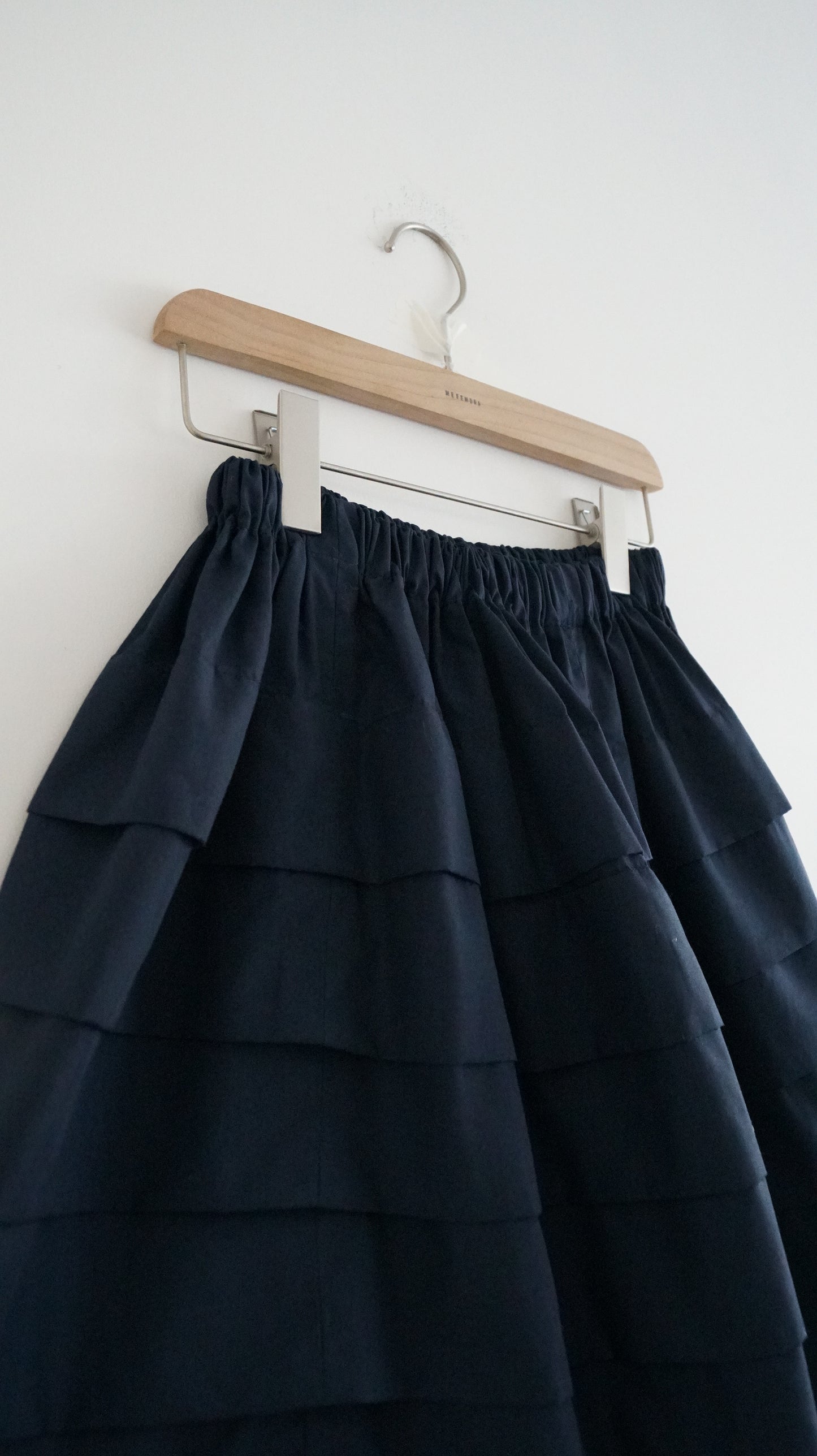 liisa skirt in navy ( pre-order )