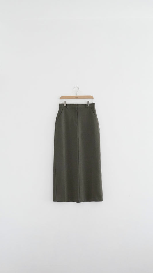high-end minimalist skirt in khaki