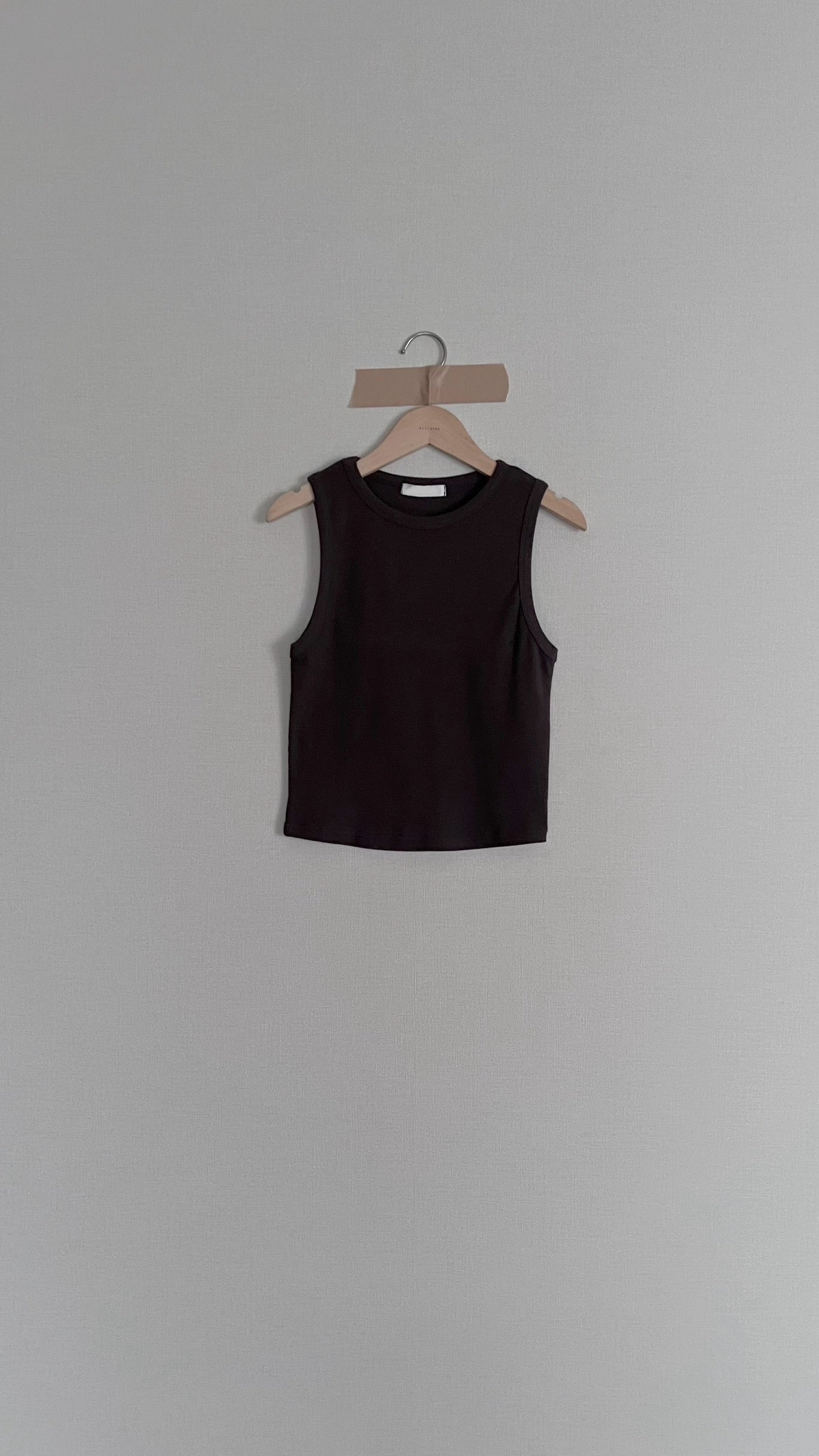 basic tank top in dark walnut (pre-order)