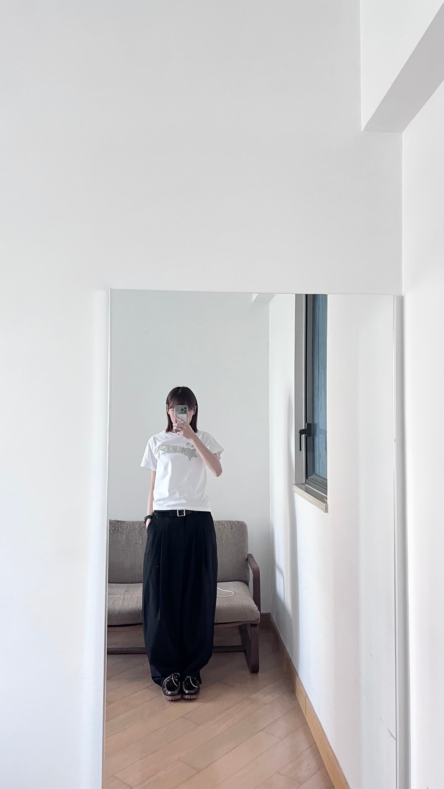 twinkle twinkle print tee in white