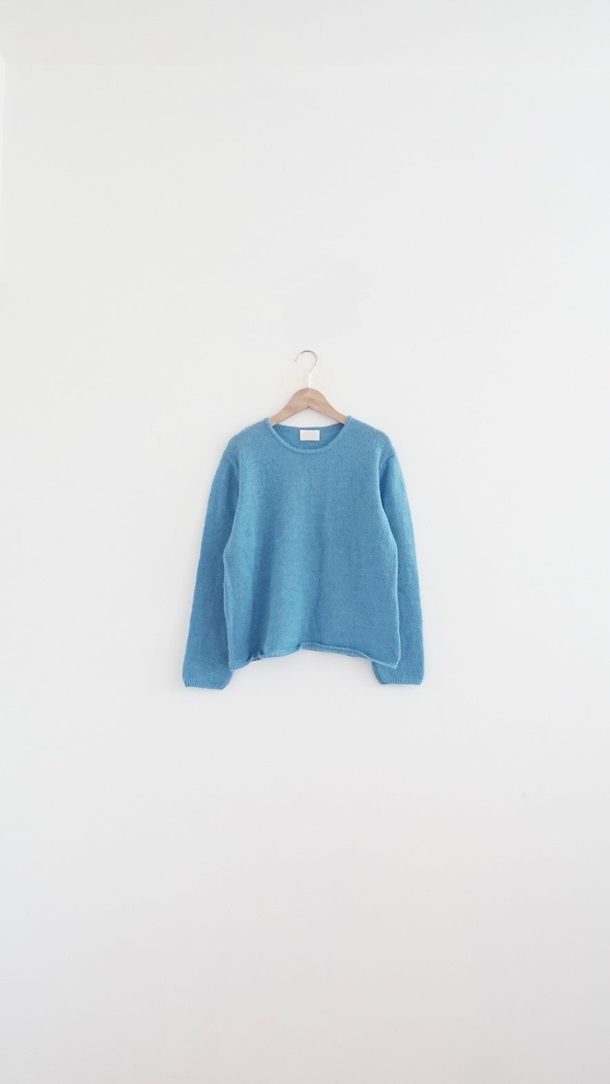 piano sweater in blue (pre-order)