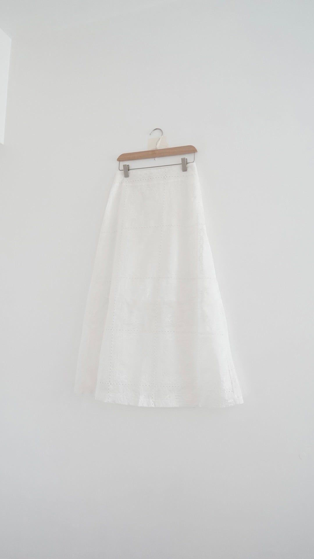 noir french romantic lace skirt in white (pre-order)