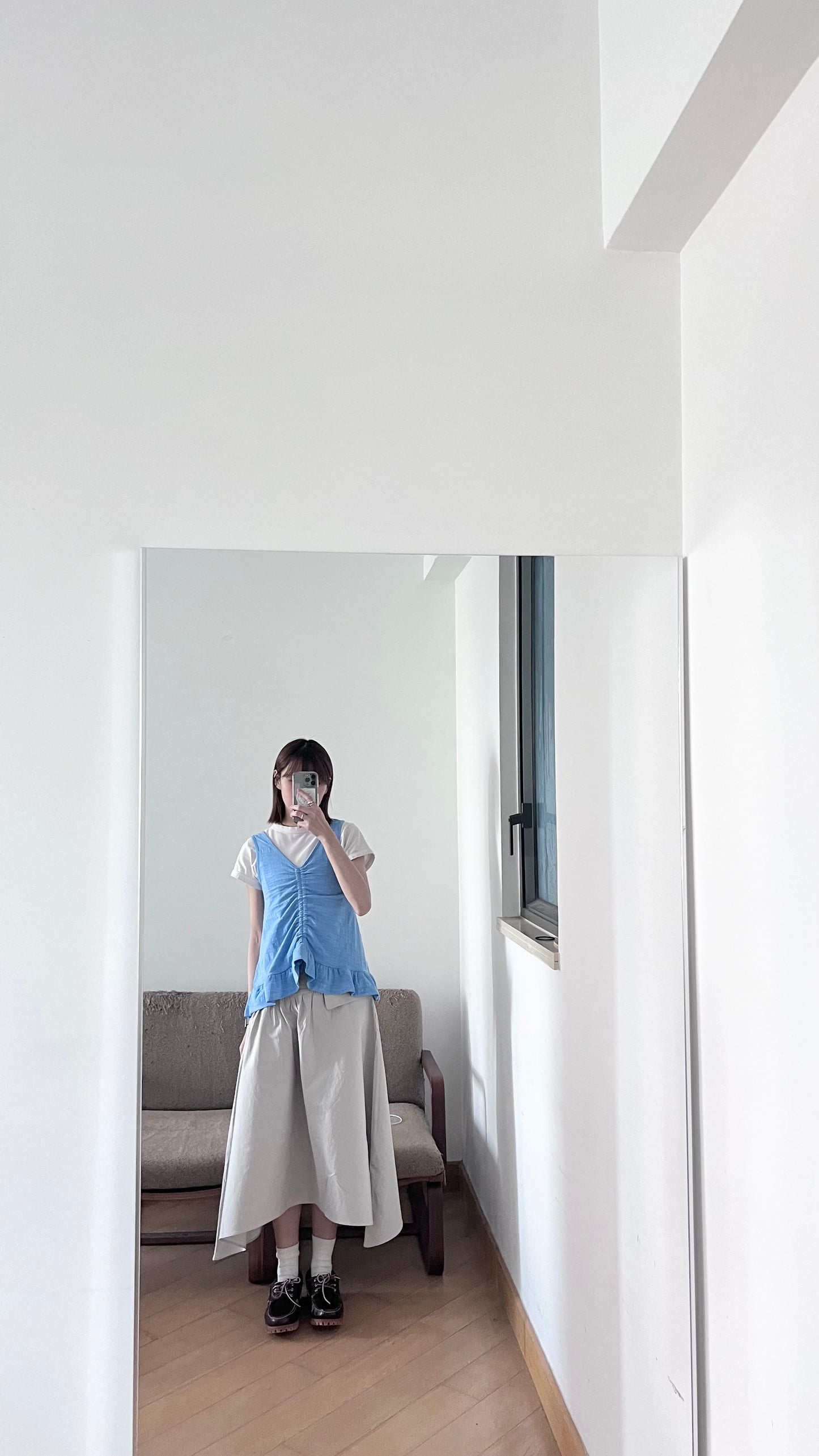ruffle v-neck tank top in blue
