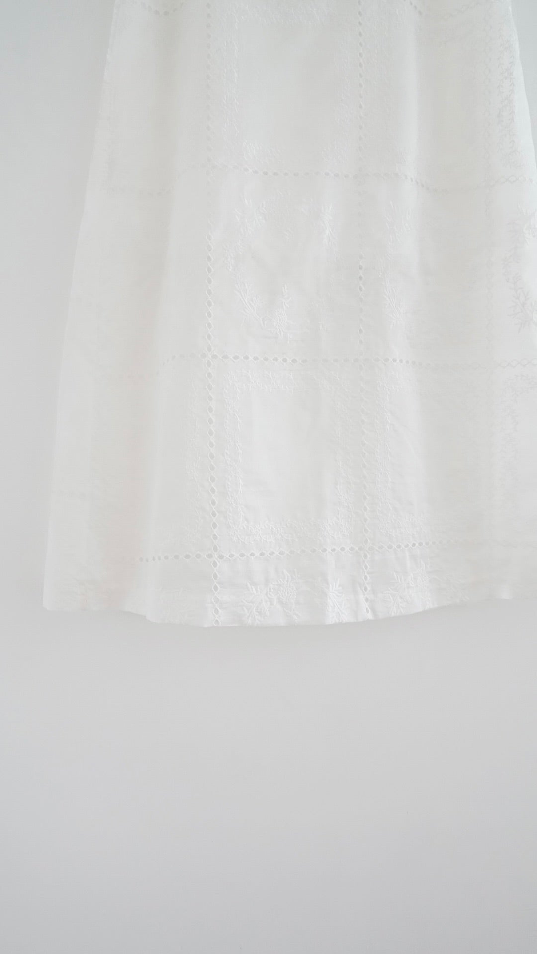 noir french romantic lace skirt in white (pre-order)
