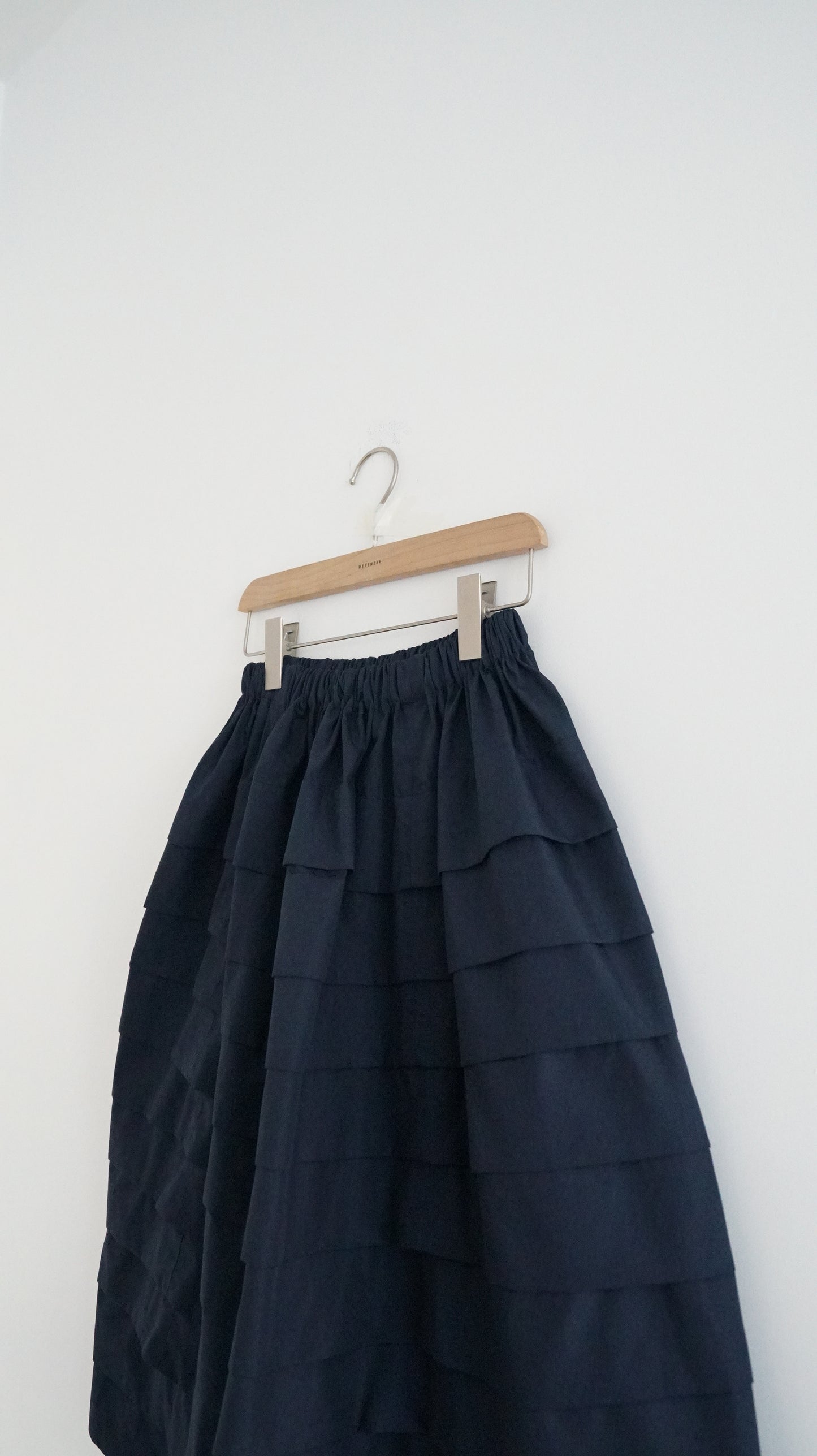 liisa skirt in navy ( pre-order )