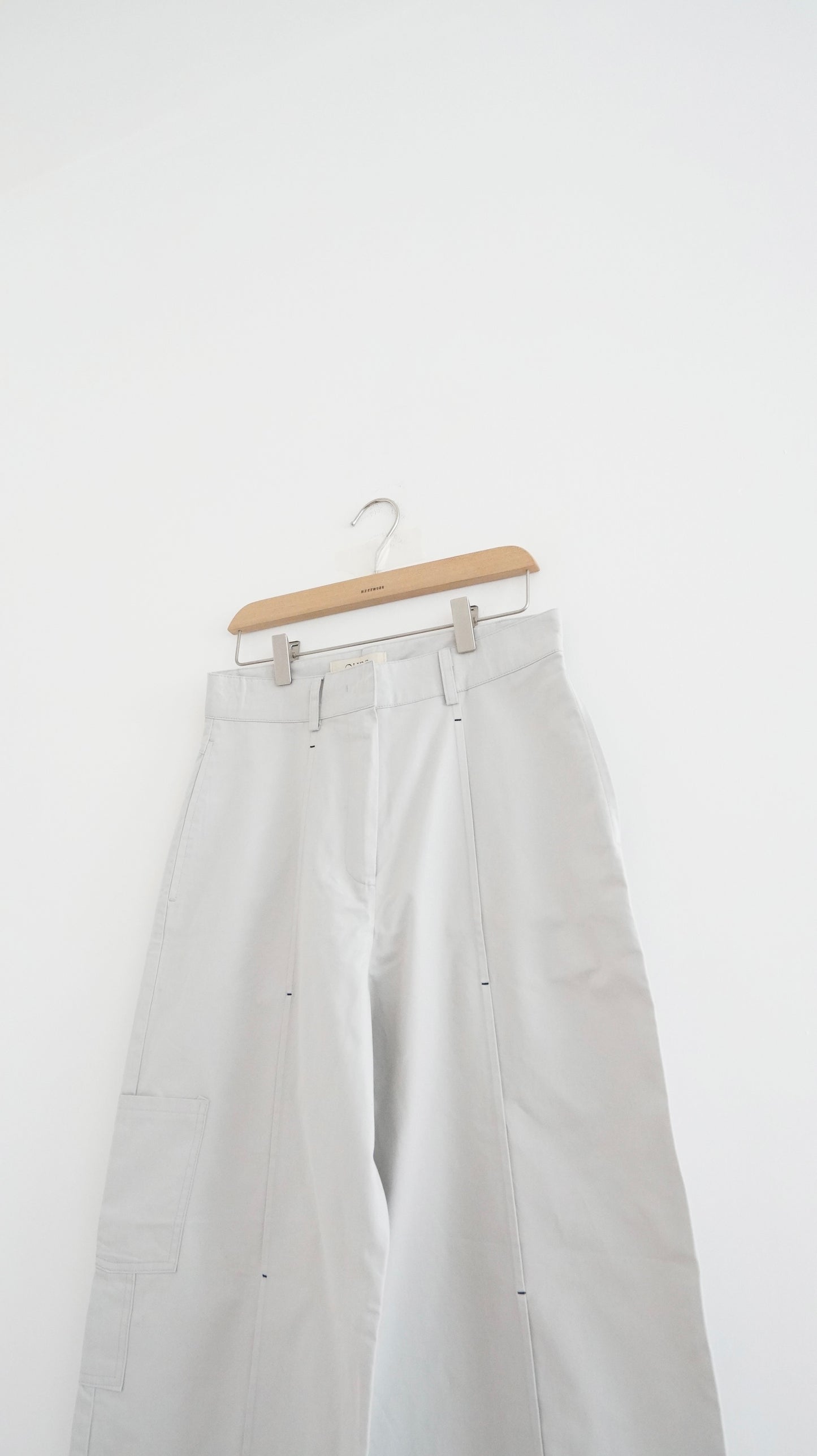 pleatline pants in grey (S)