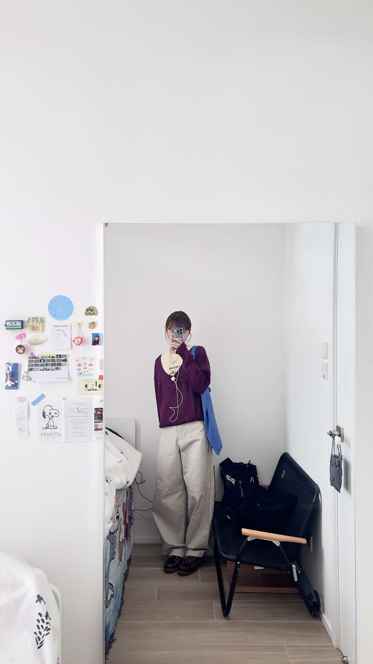 atelier light v-neck sweater in amarante (pre-order)