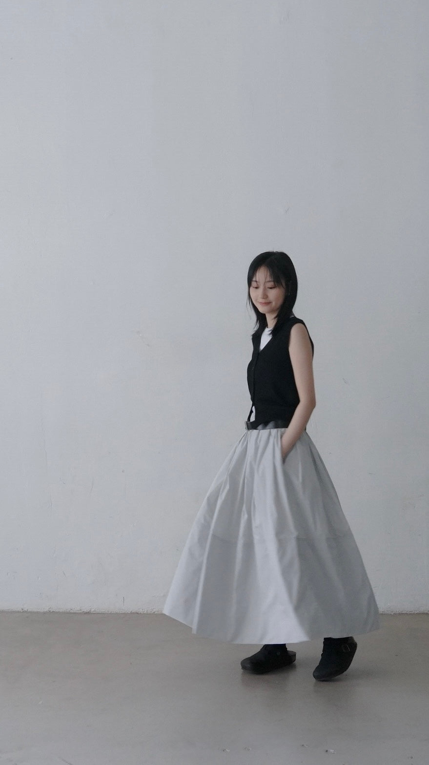 merry skirt in light grey