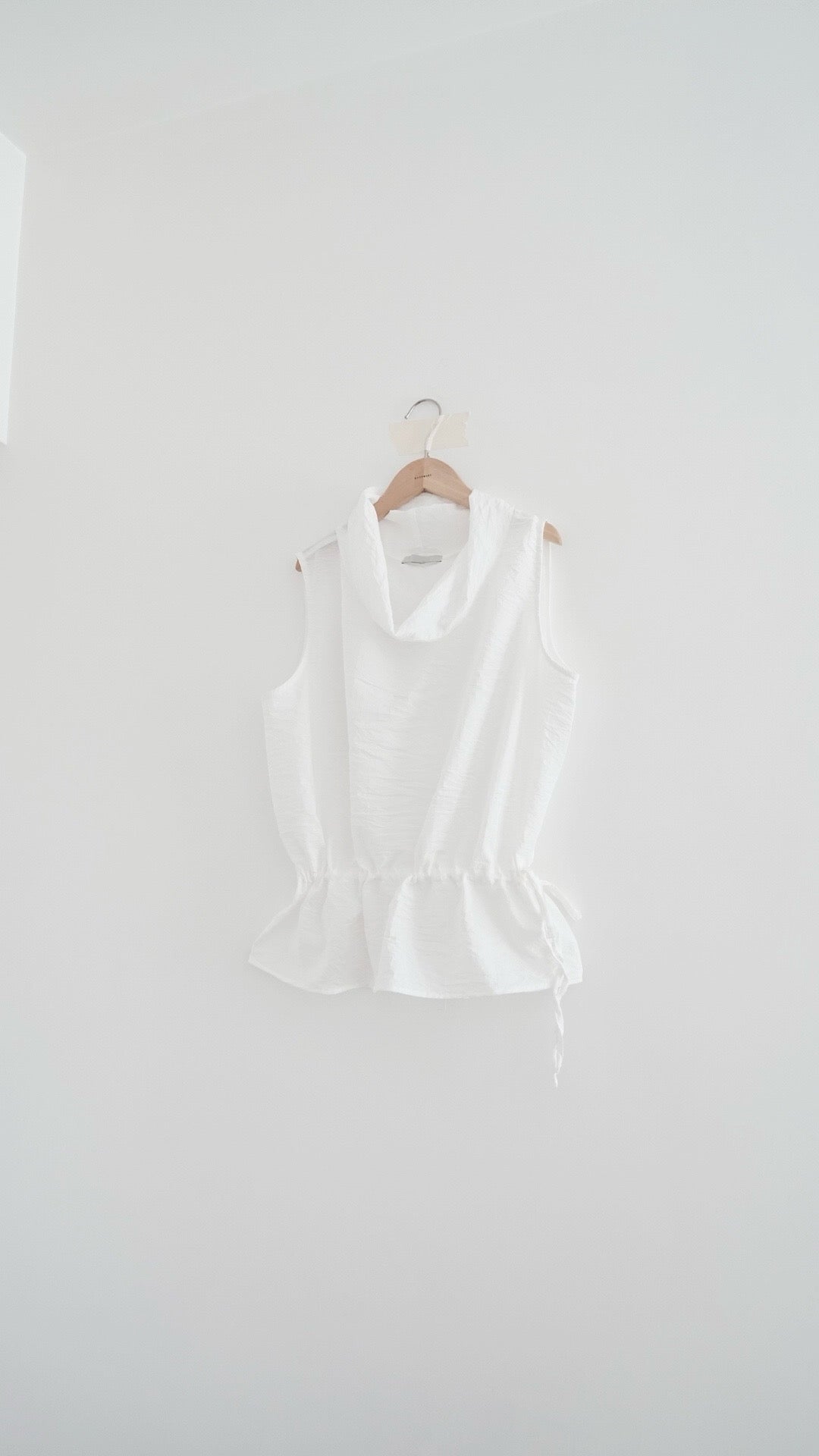 vera twill turtle tops in white (pre-order)