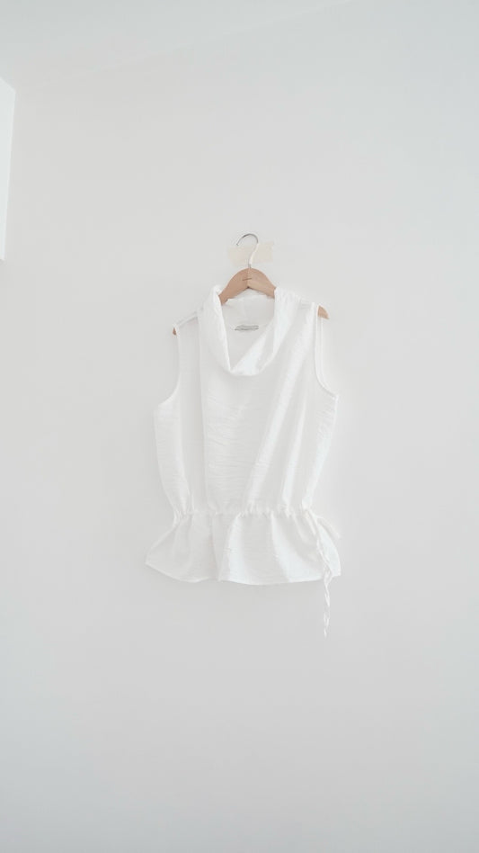vera twill turtle tops in white (pre-order)