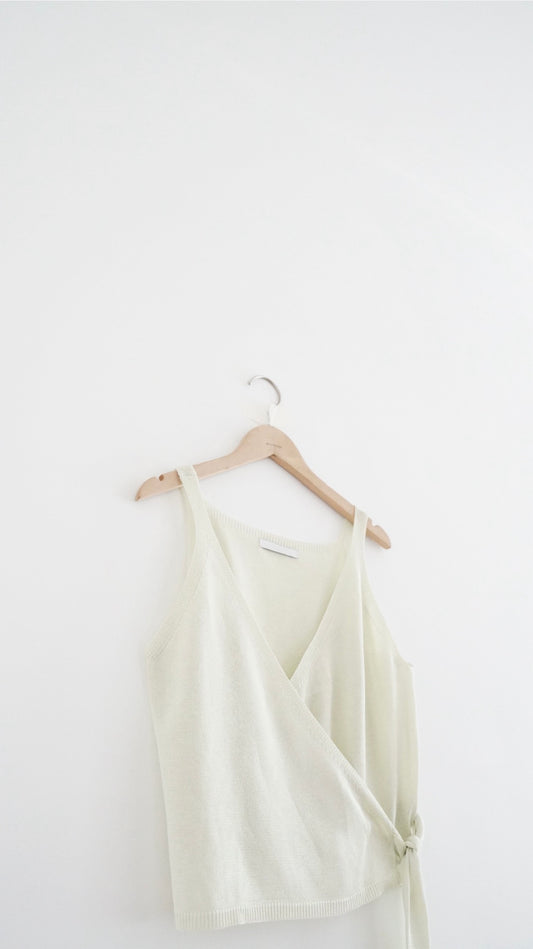kimono tie vest in light green (pre-order)