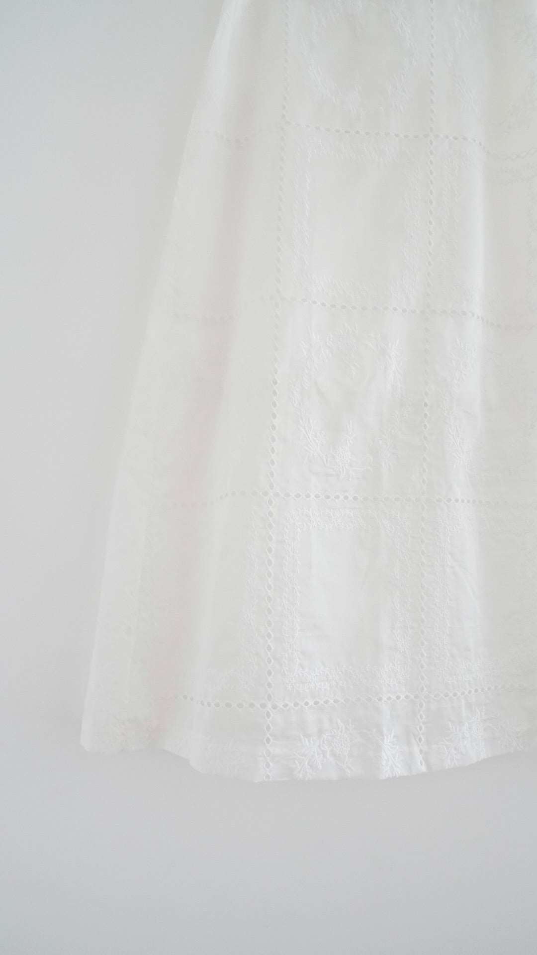 noir french romantic lace skirt in white (pre-order)