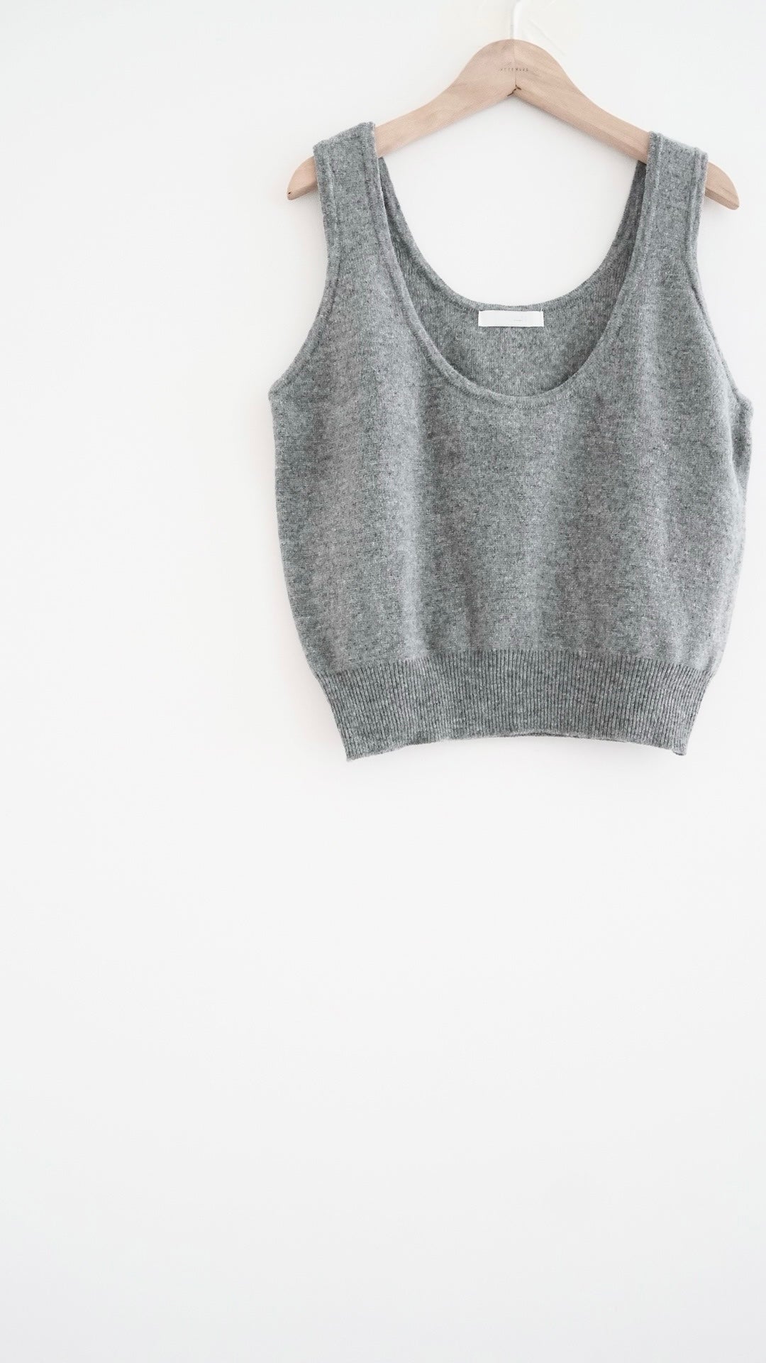 lucien round vest in grey (pre-order)