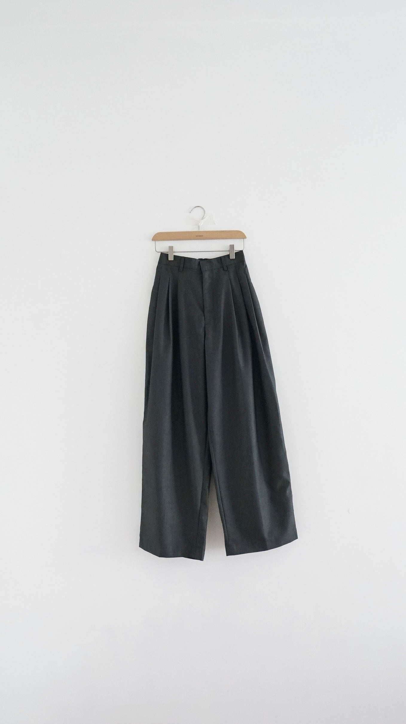 grace pleat pants in grey (M)