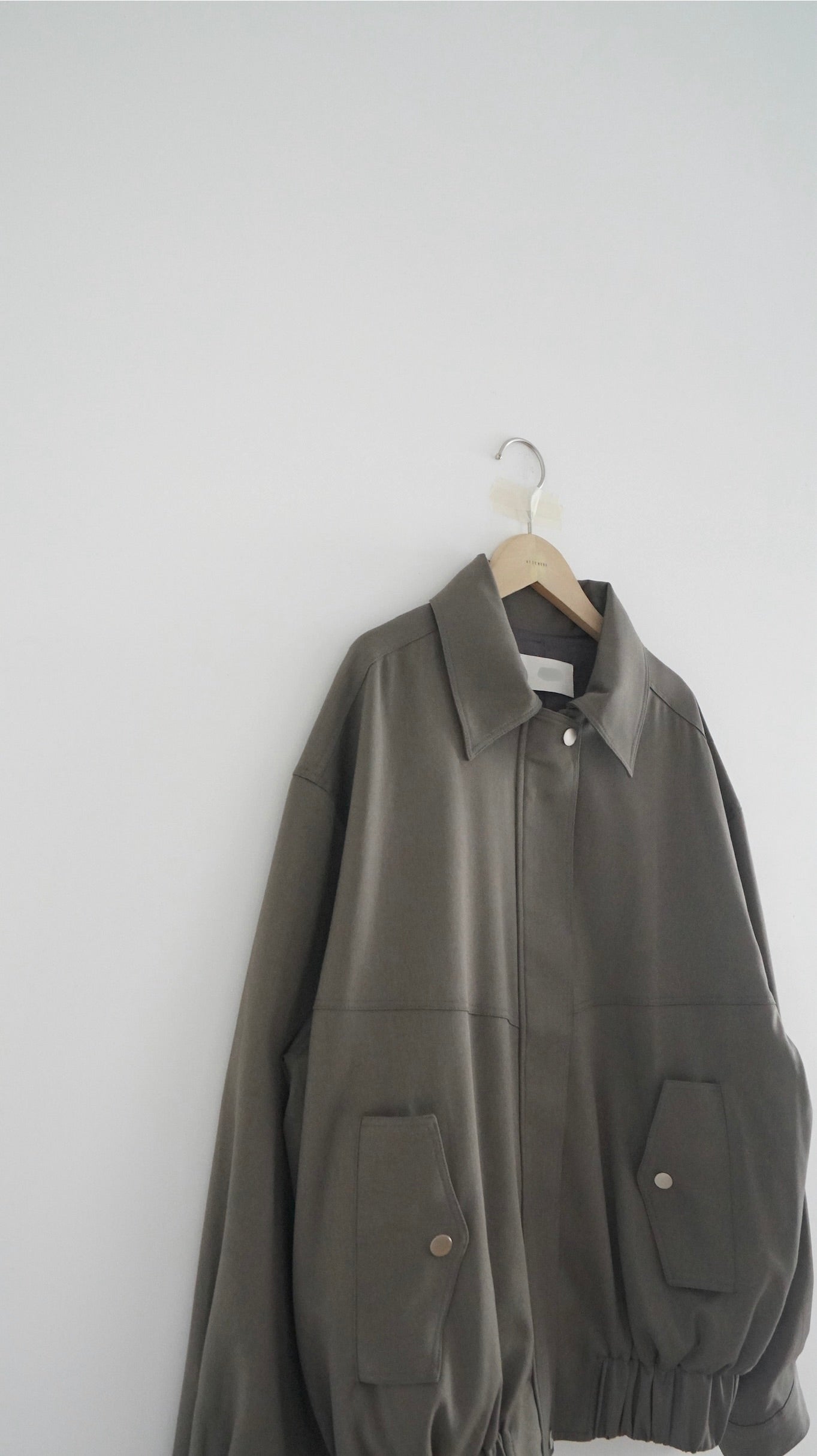 classic high-end jacket in taupe grey ( pre-order )