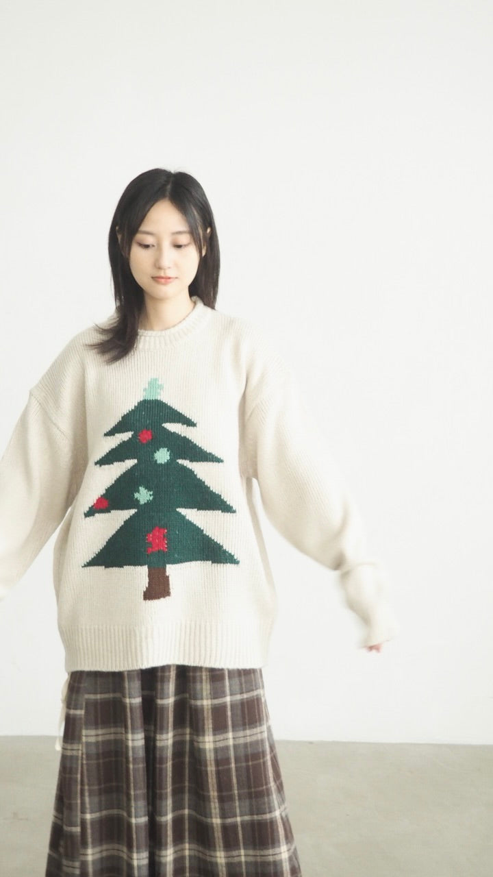 unisex christmas tree sweater in ivory (pre-order)