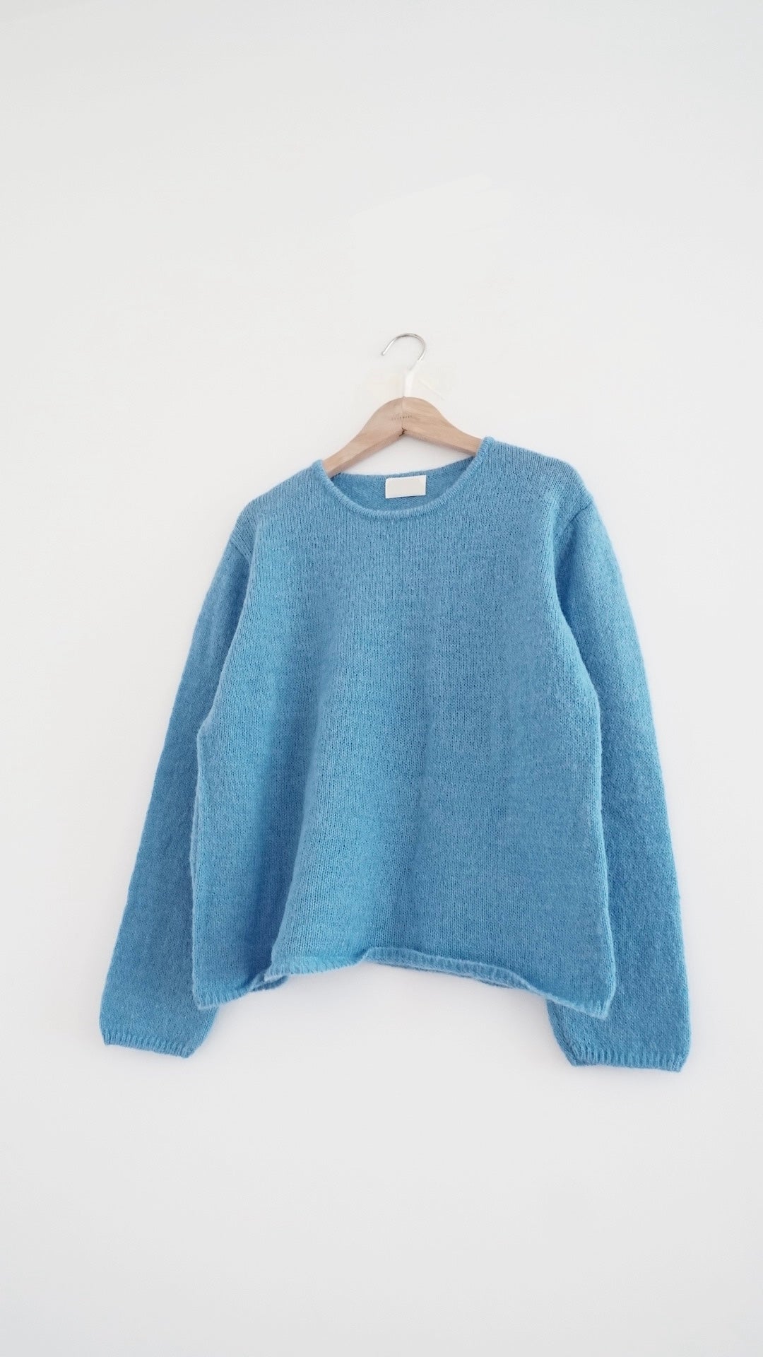 piano sweater in blue (pre-order)