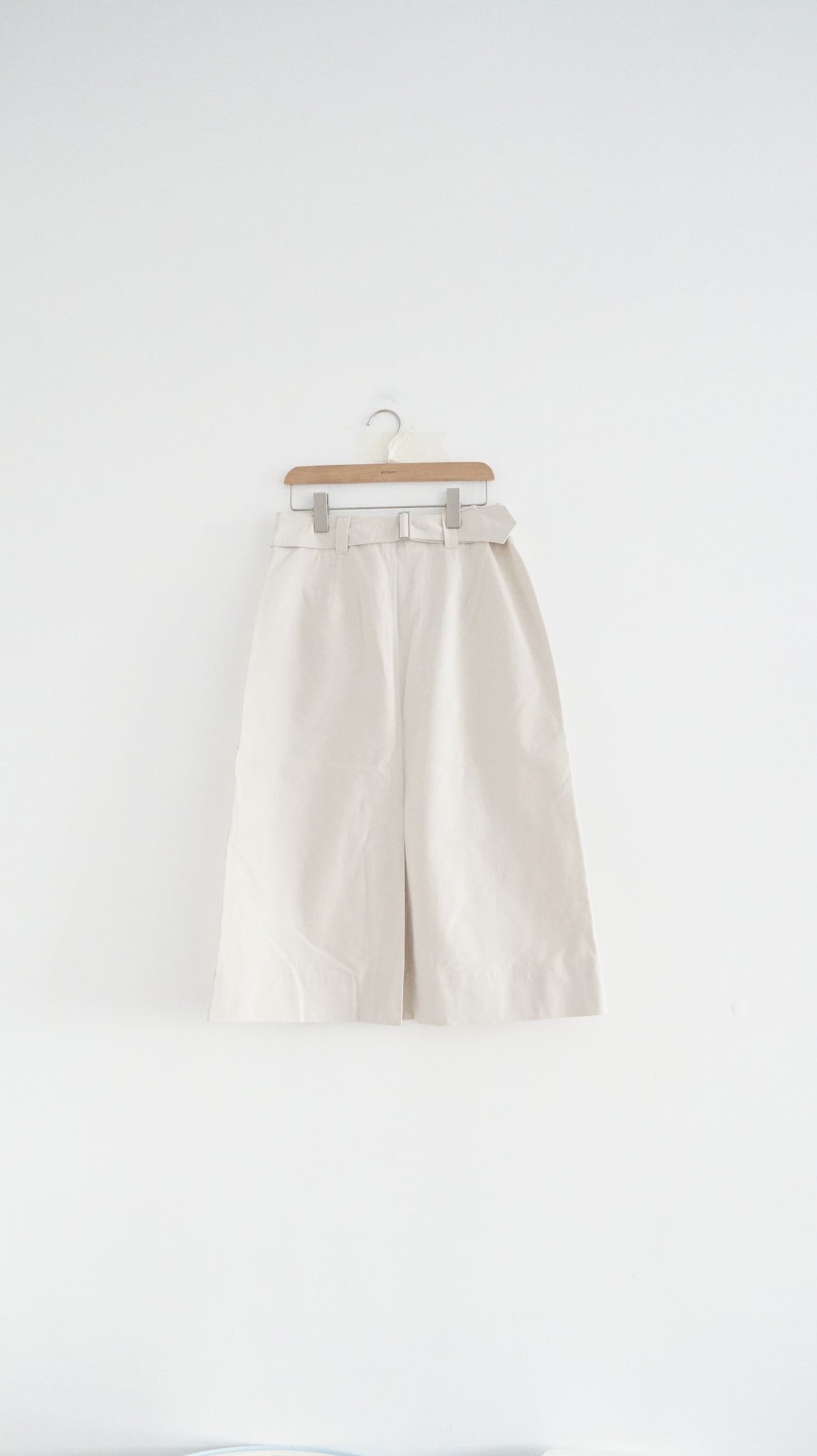 high quality a-cut long skirt in ivory ( pre-order )