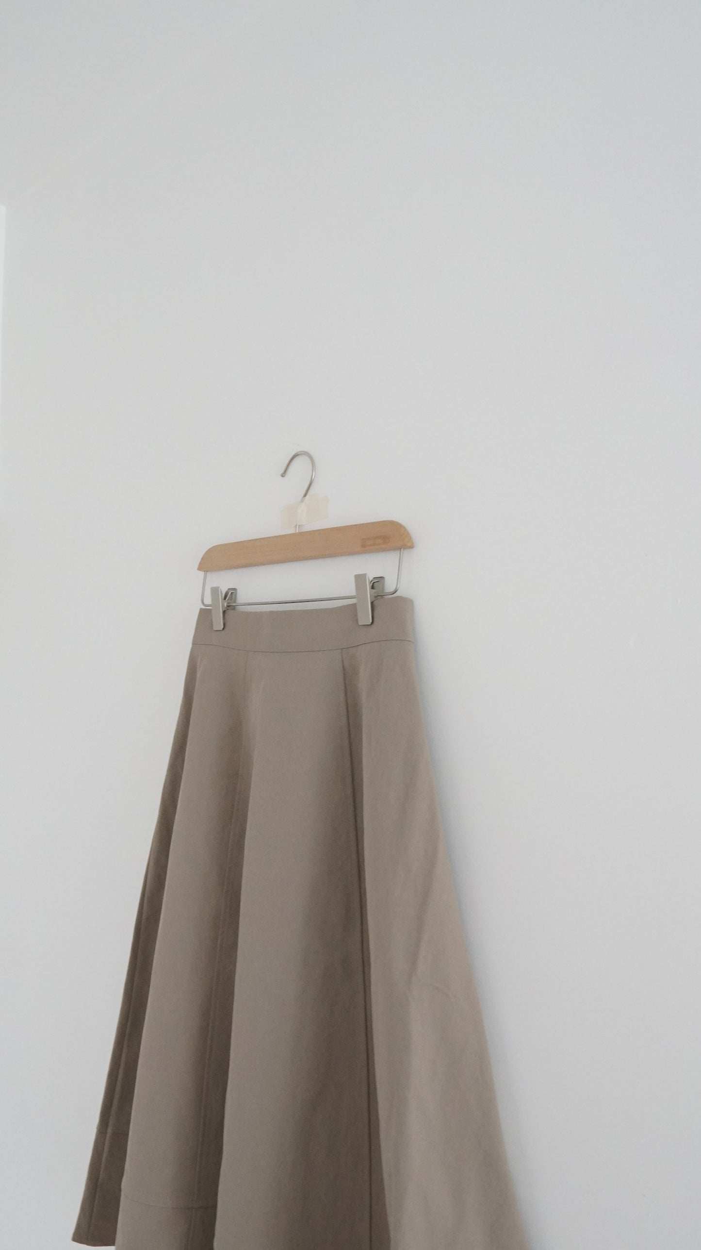 minimalist a-line long skirt in ercu ( pre-order )