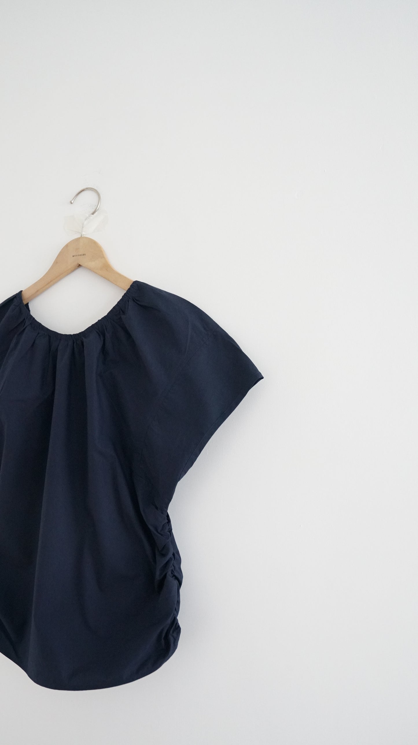 bubble shirt in navy