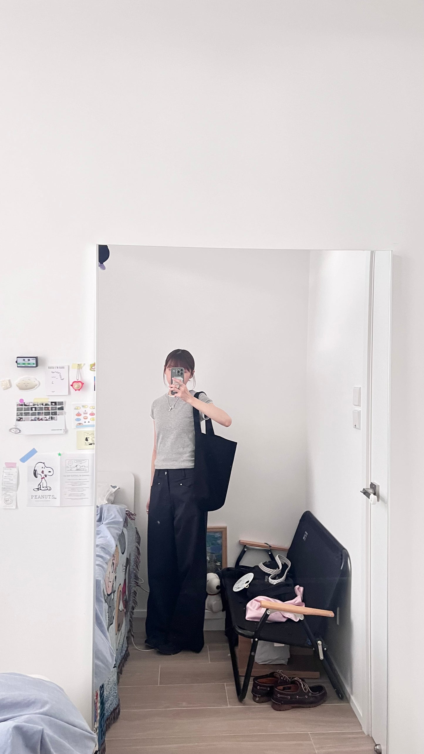 yui modal contrast trim tee in grey (pre-order)