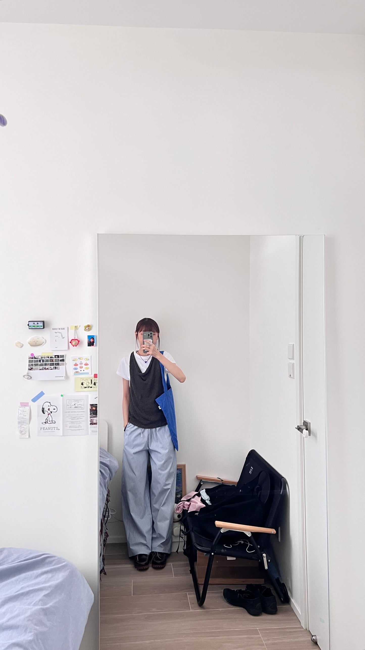 light like striped pants in baby-blue (pre-order)