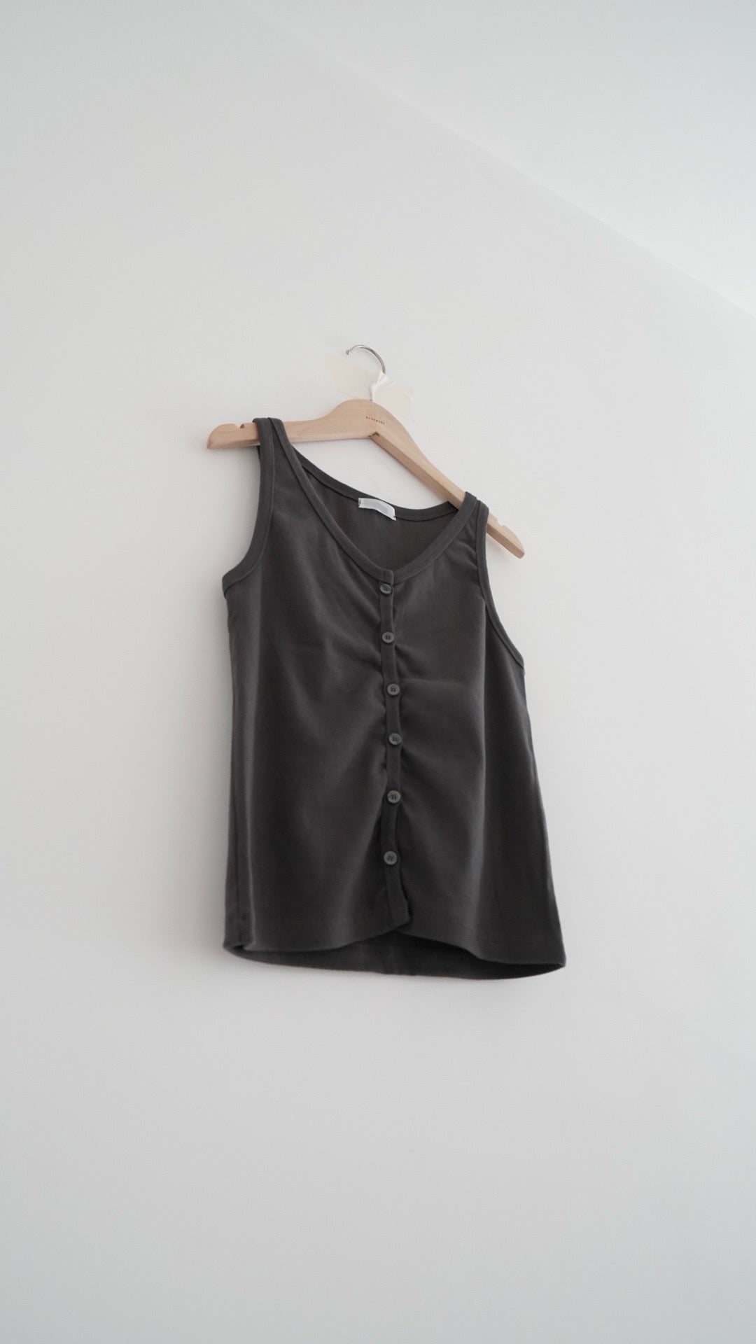 Leon cookies button tank top in charcoal (pre-order)