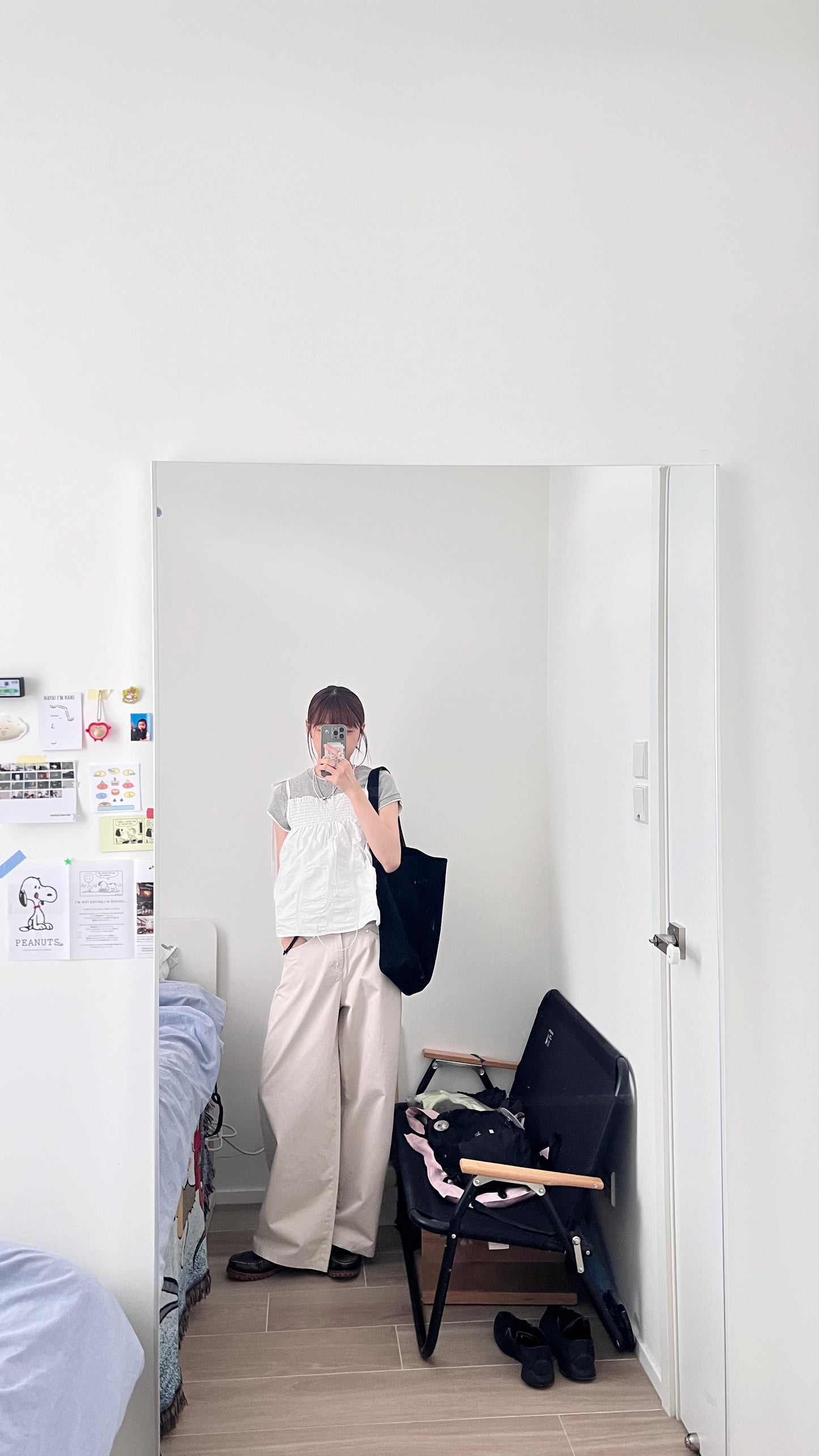 yui modal contrast trim tee in grey (pre-order)