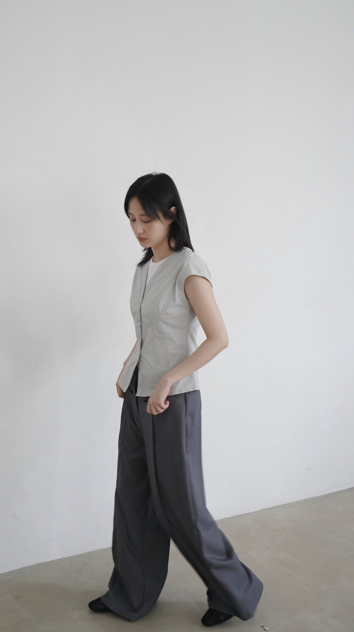 vintage shirt in light grey (pre-order)