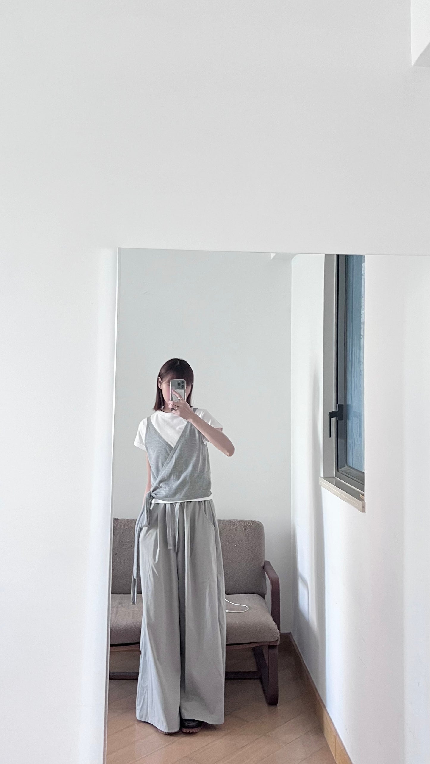 kimono tie vest in grey