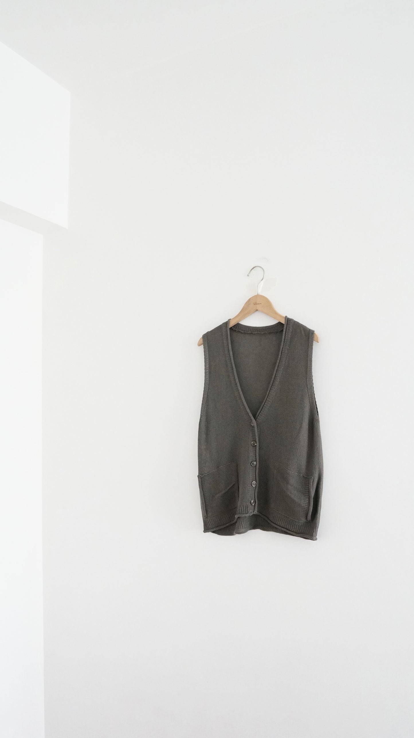 sheer v-neck linen vest  in khaki (pre-order)