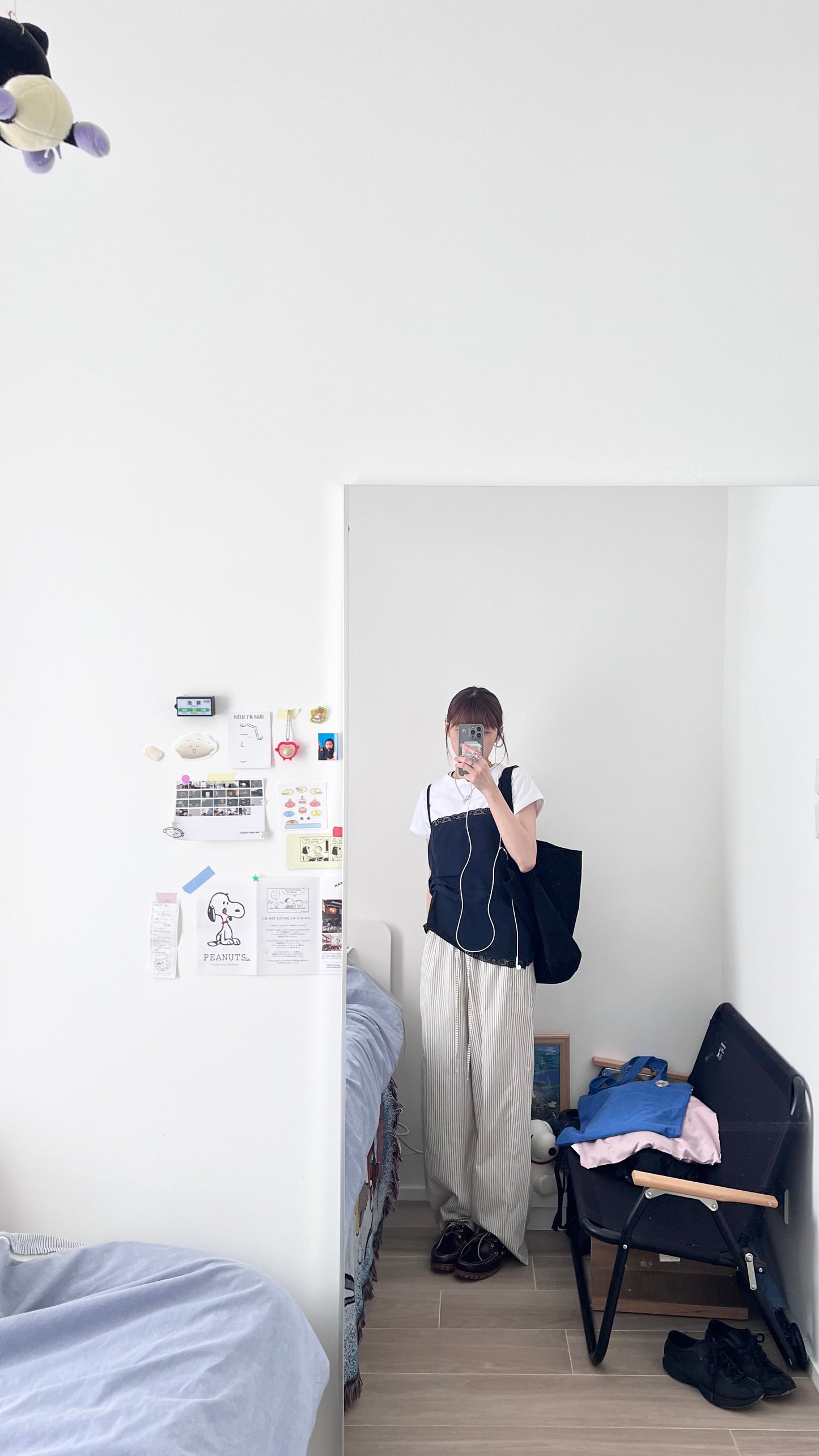 light like striped pants in beige (pre-order)