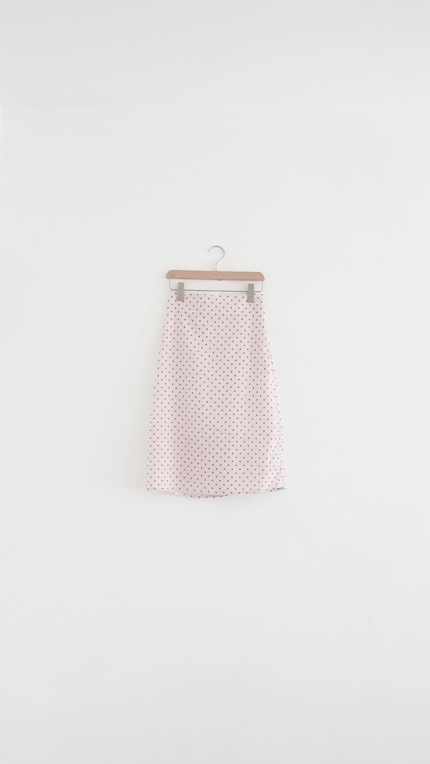 jenny dot midi skirt in pink (pre-order)