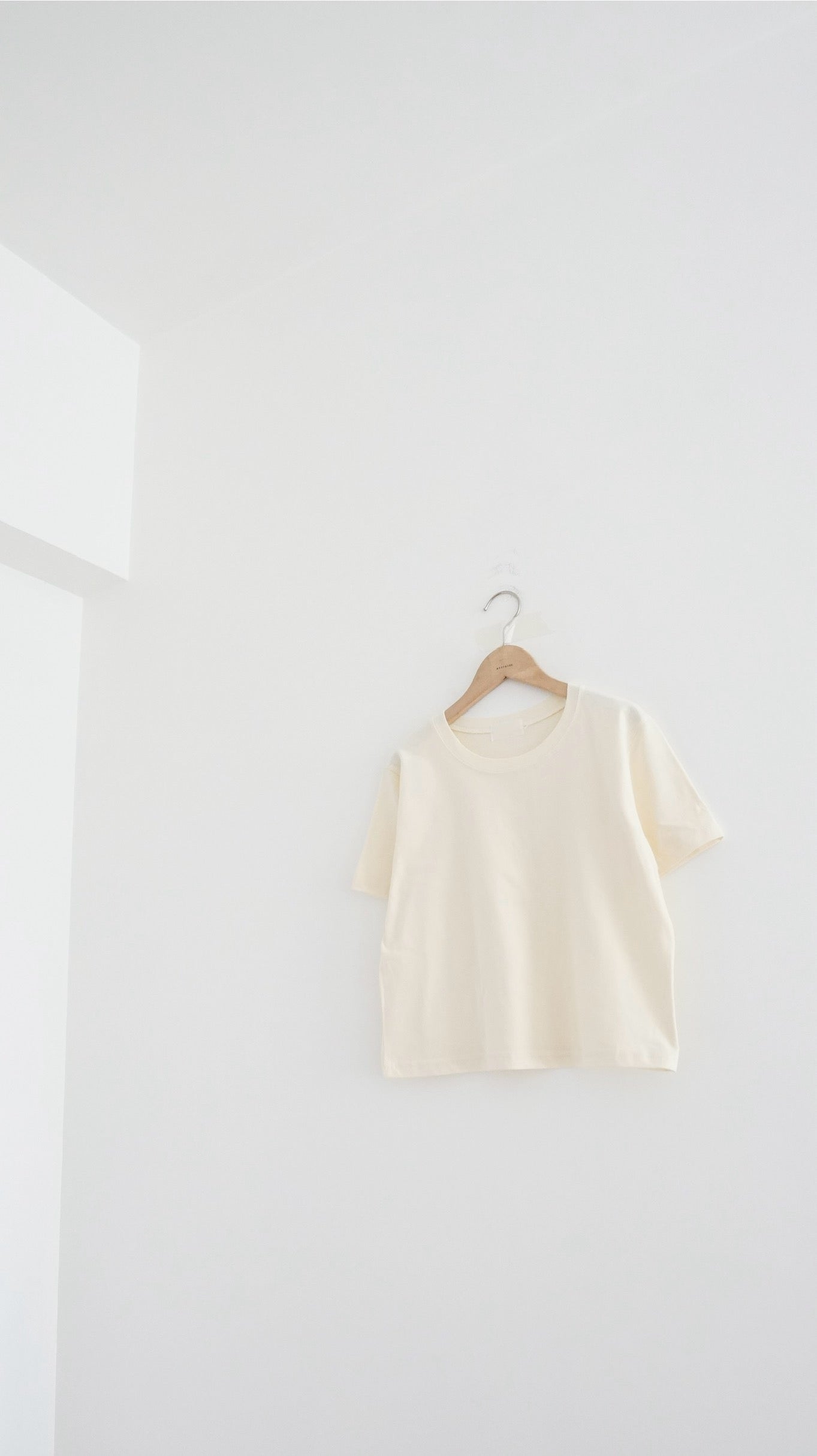 basic tee in butter