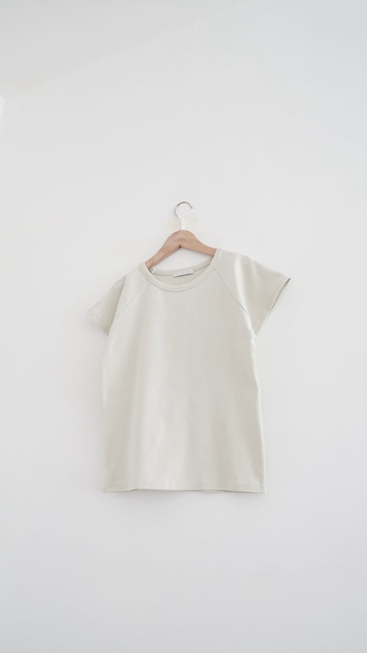 clean fit raglan sleeve tee in mint (pre-order)