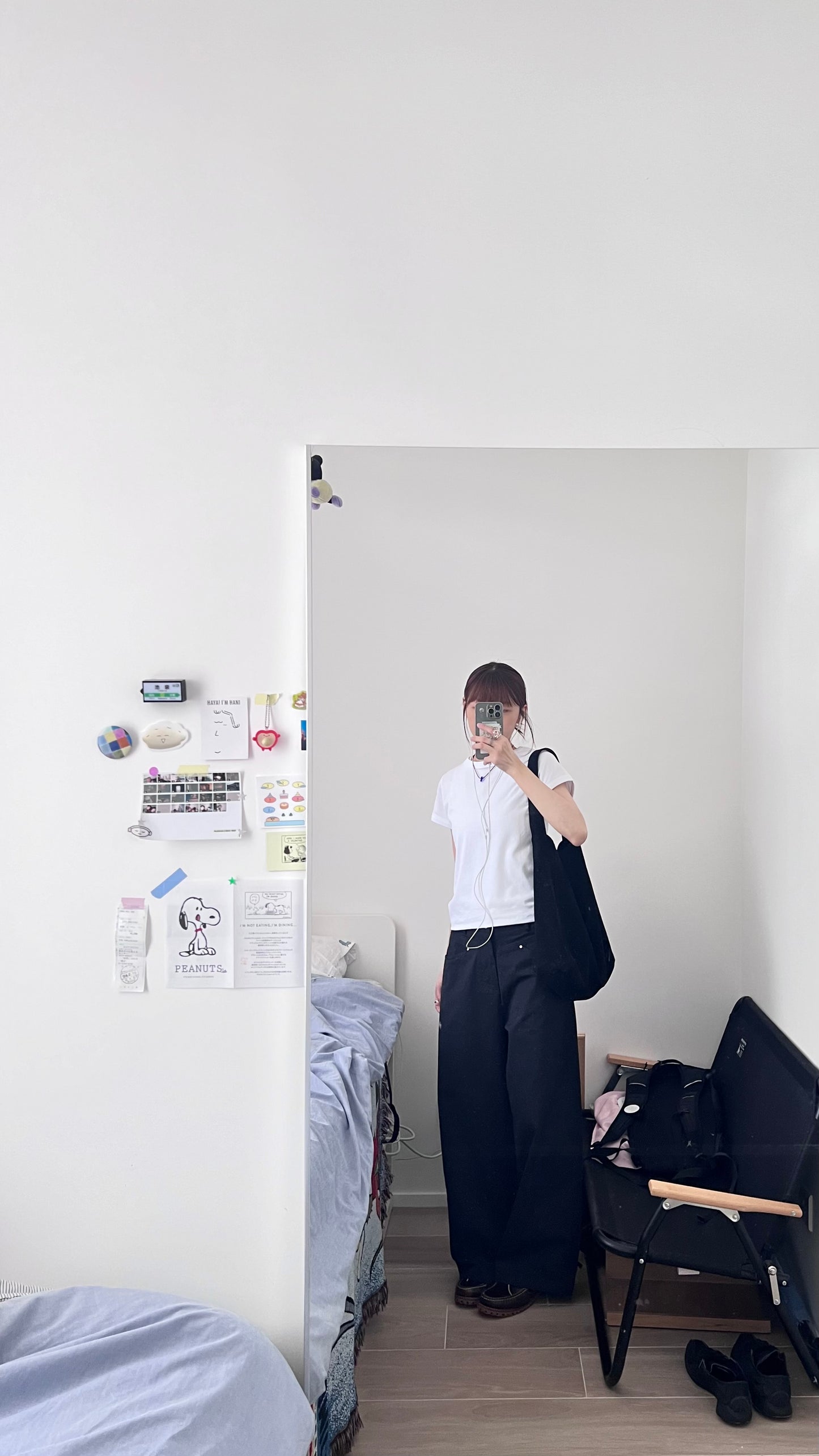 kaze curved seam wide-leg trousers in navy (pre-order)