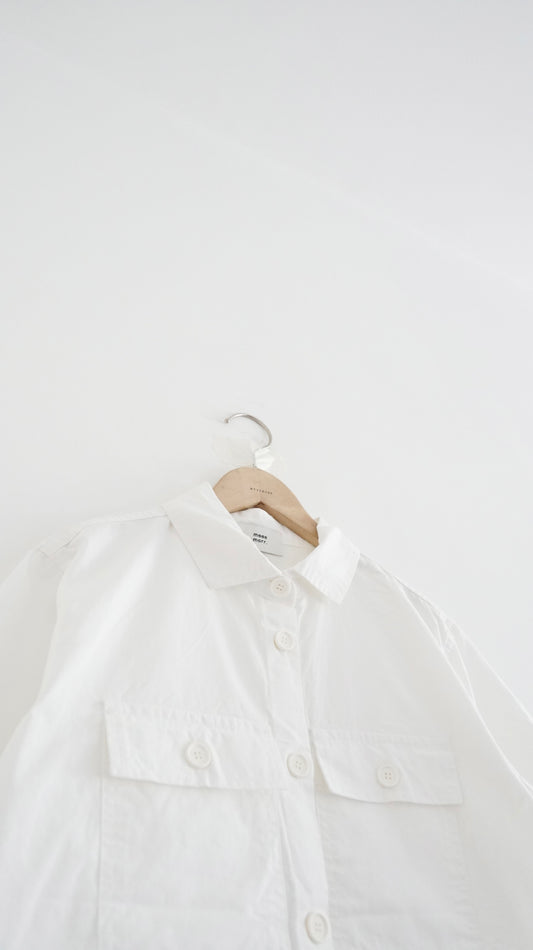 pocket worker shirt in white