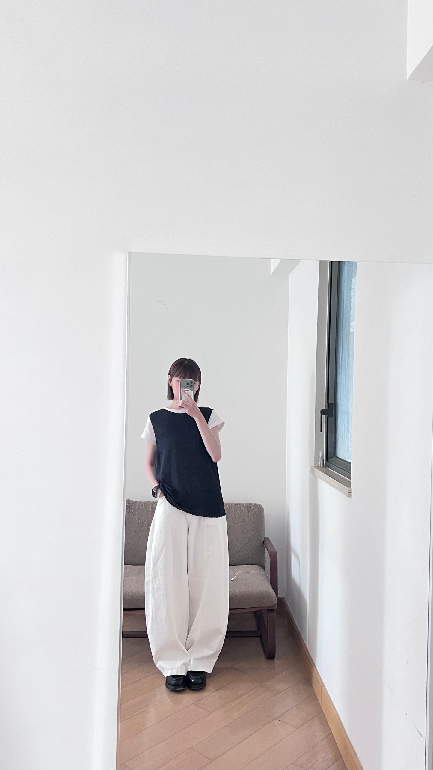 basic u-neck linen top in black (pre-order)