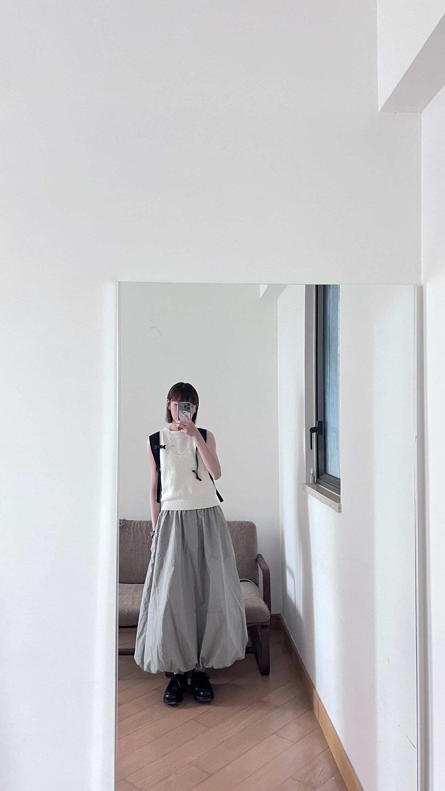 wave hem balloon skirt in light grey (pre-order)