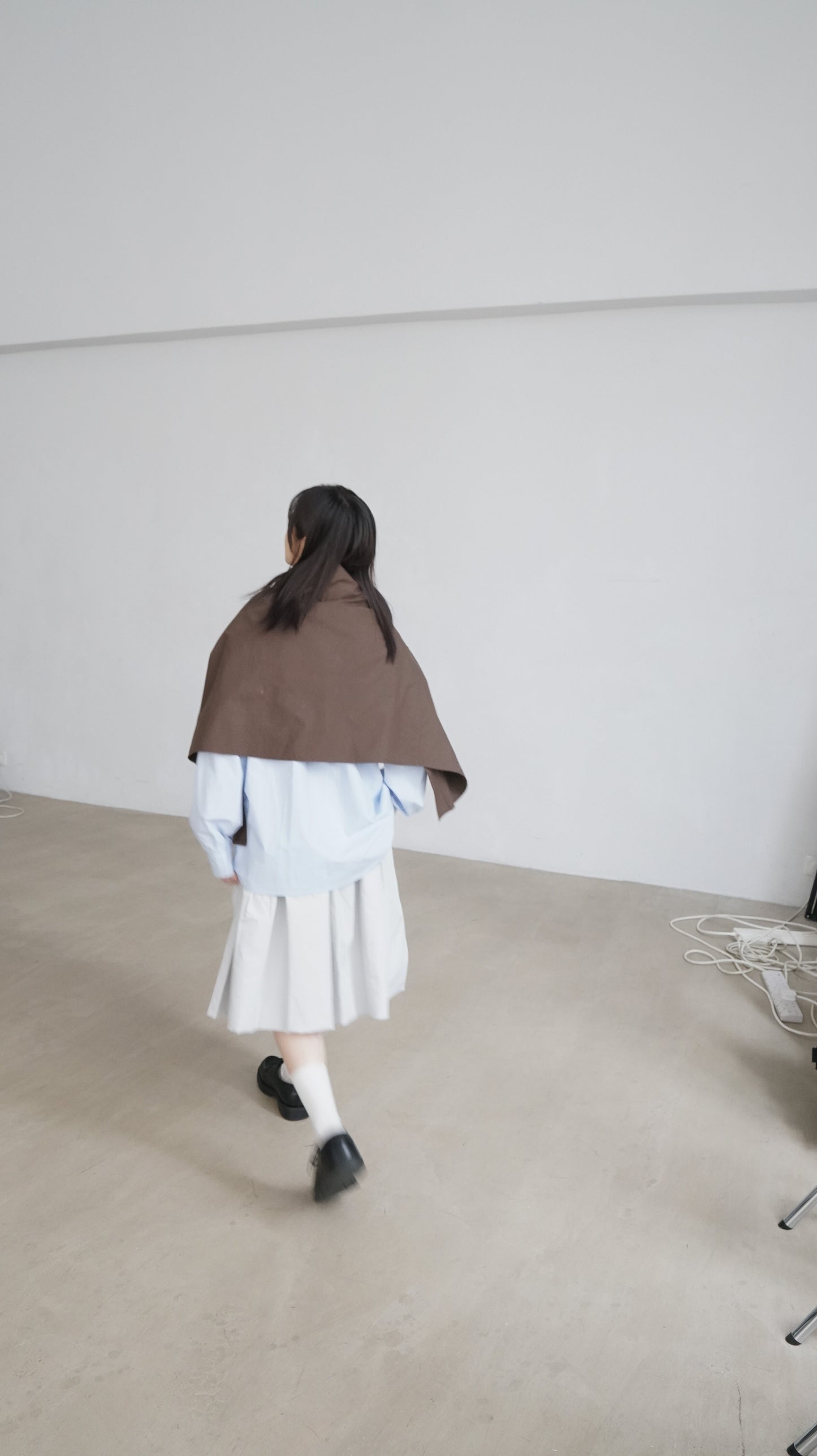 classic off shoulder oversized shirt in sora ( pre-order )