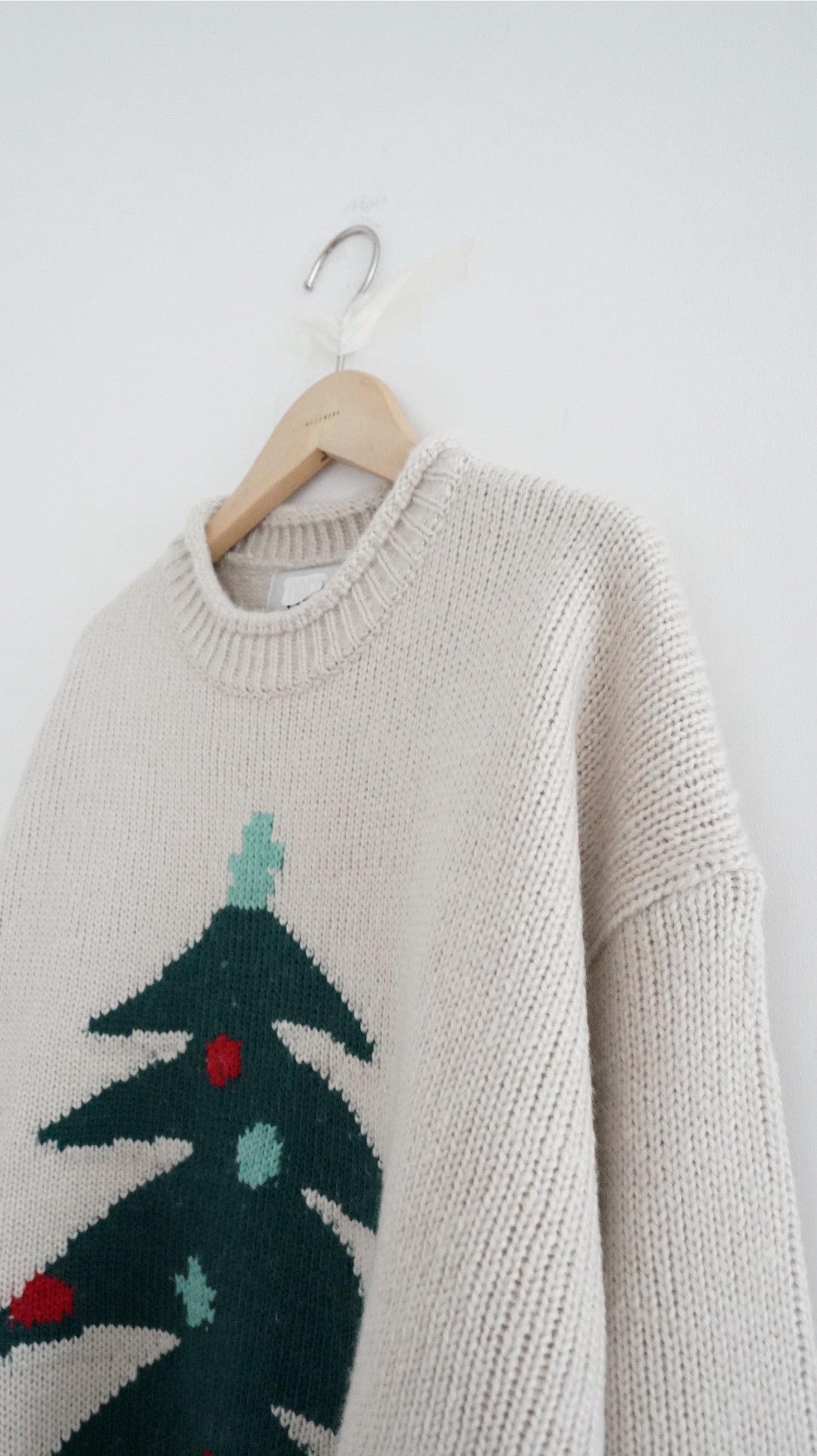 unisex christmas tree sweater in ivory (pre-order)