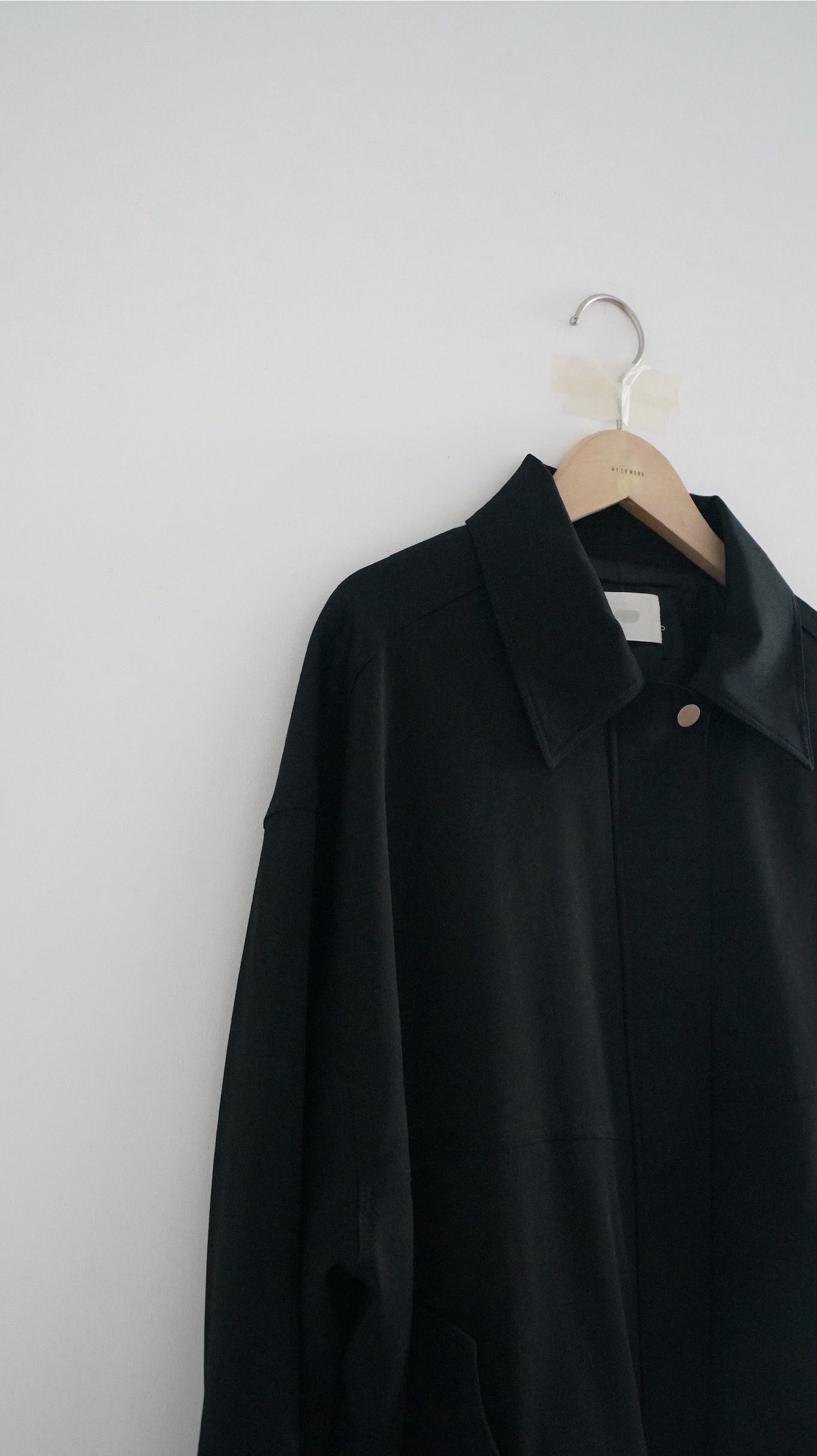 classic high-end jacket in black ( pre-order )