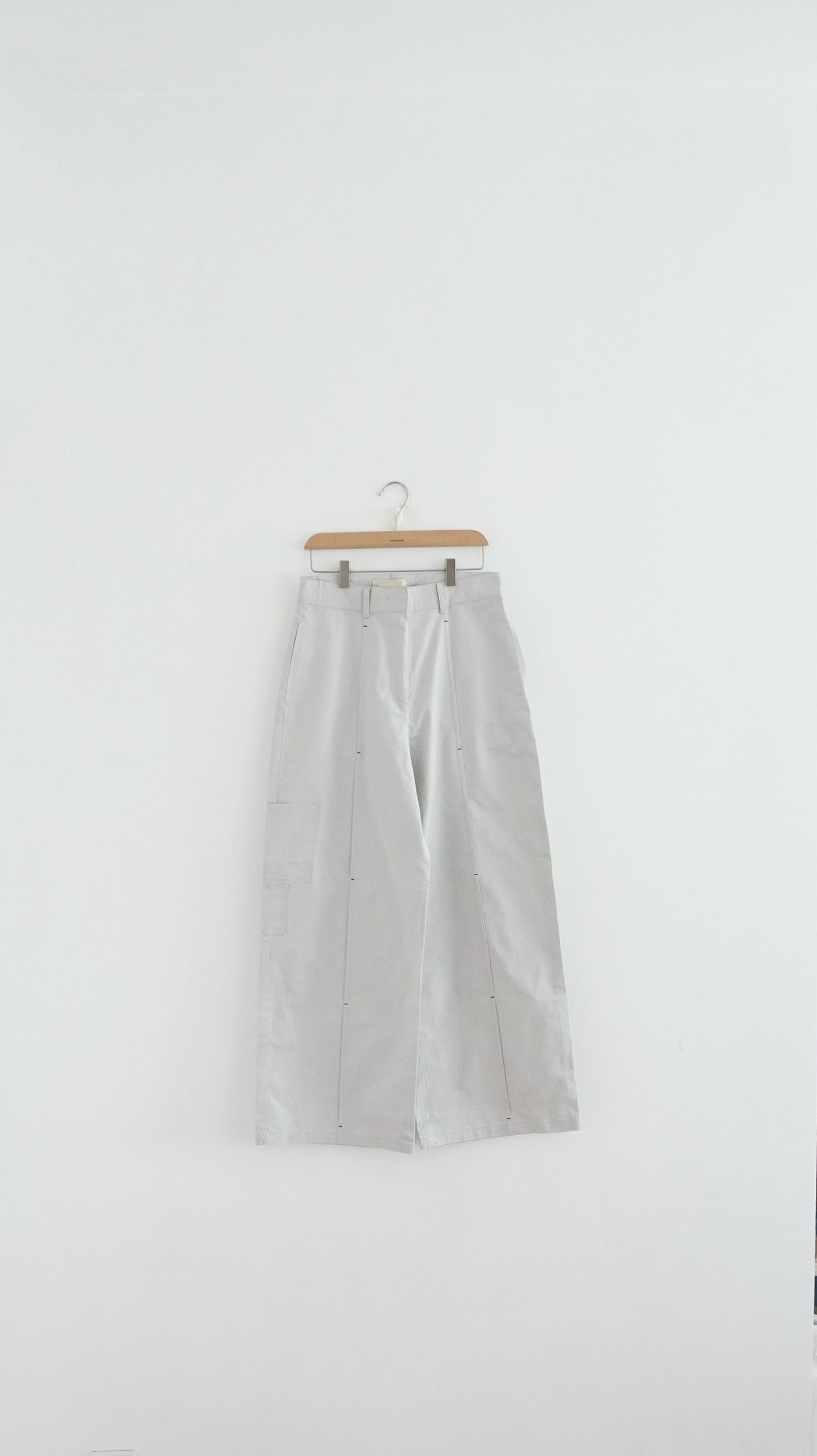 pleatline pants in grey (S)