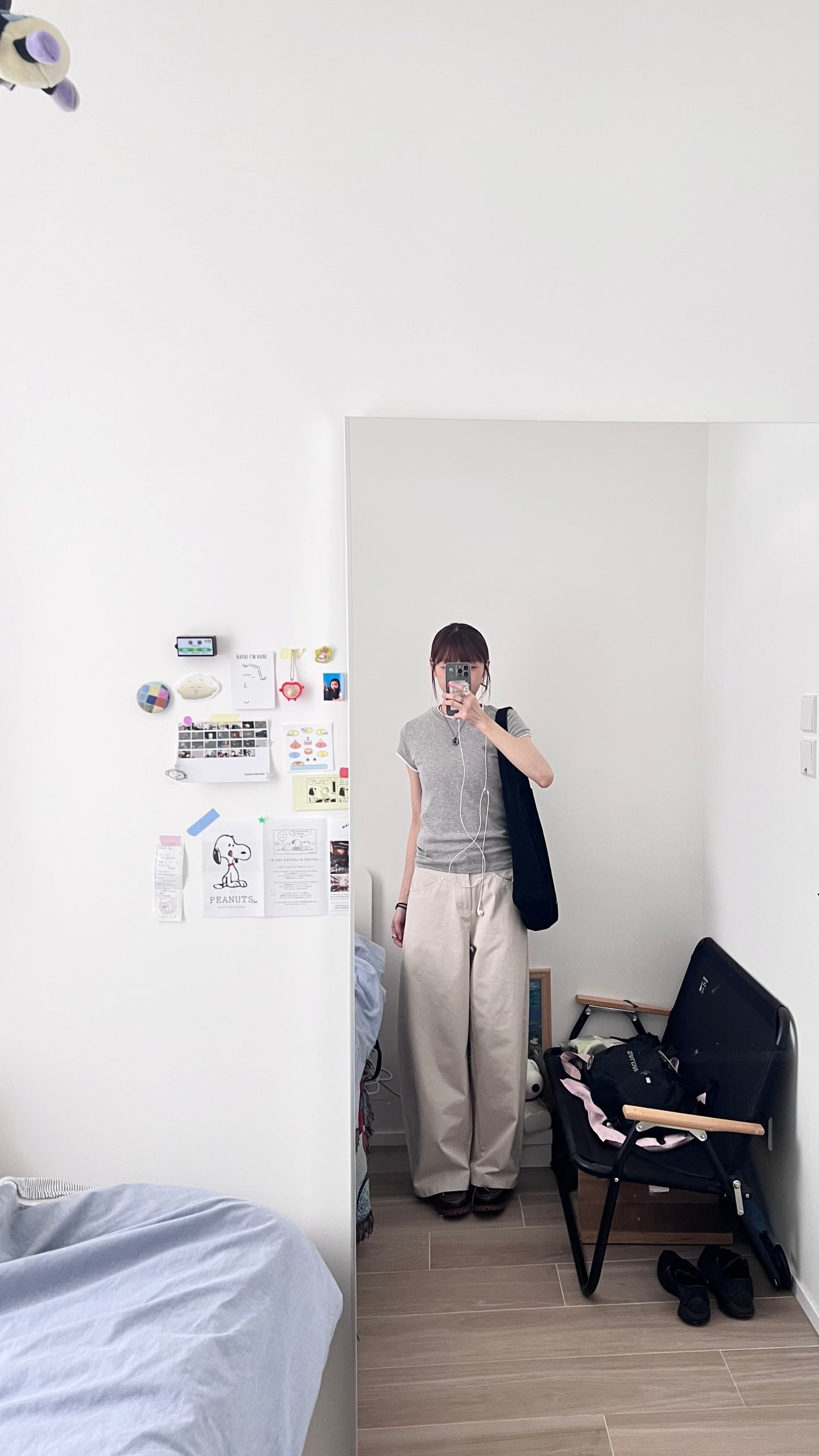 yui modal contrast trim tee in grey (pre-order)