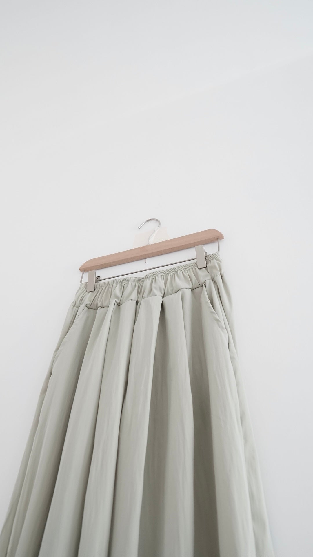 alto balloon pants in mint green (pre-order)