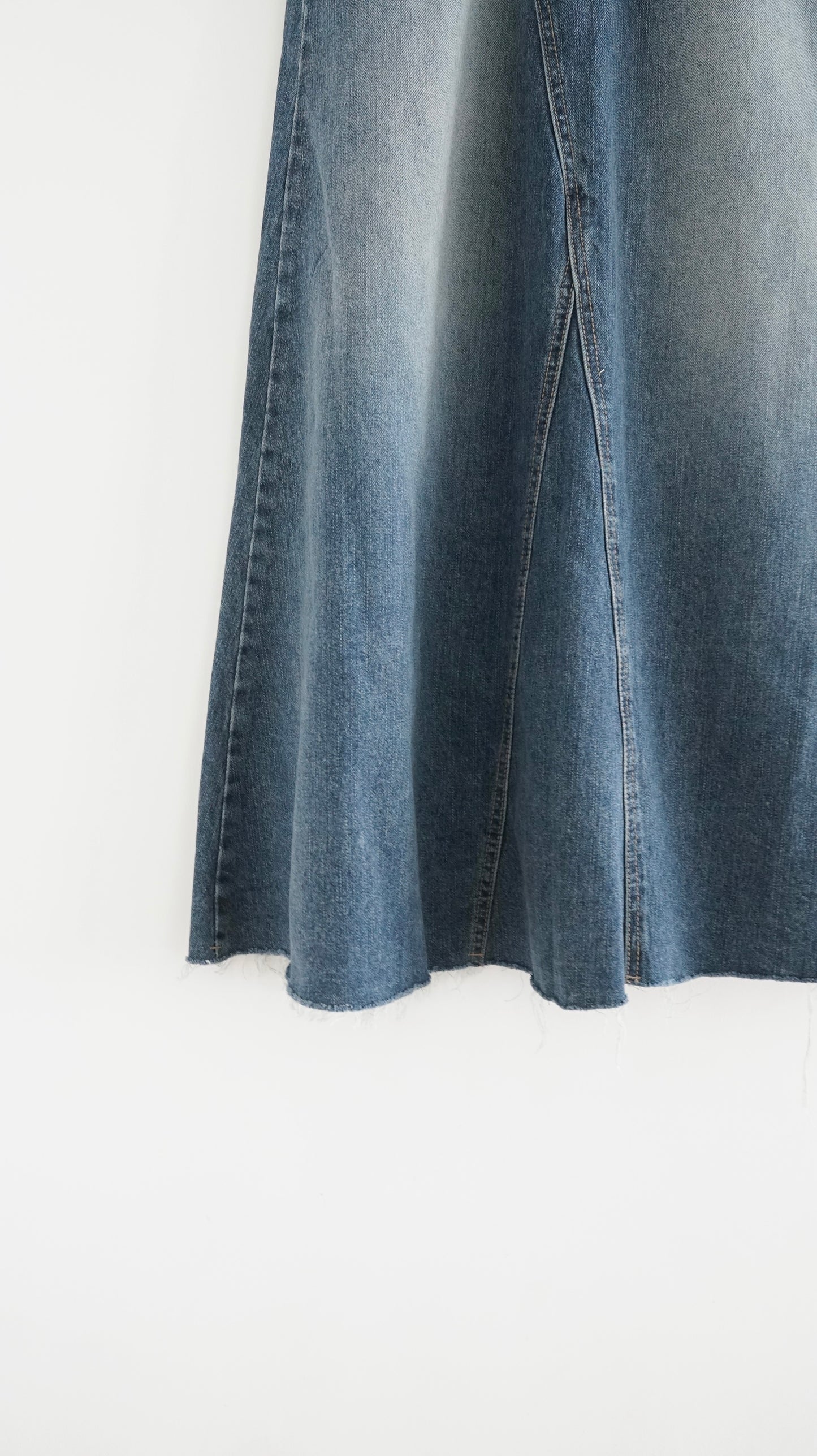 Marais denim long skirt (pre-order)