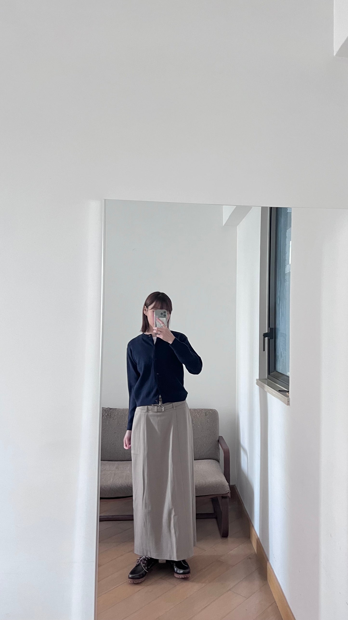 round cardigan in navy
