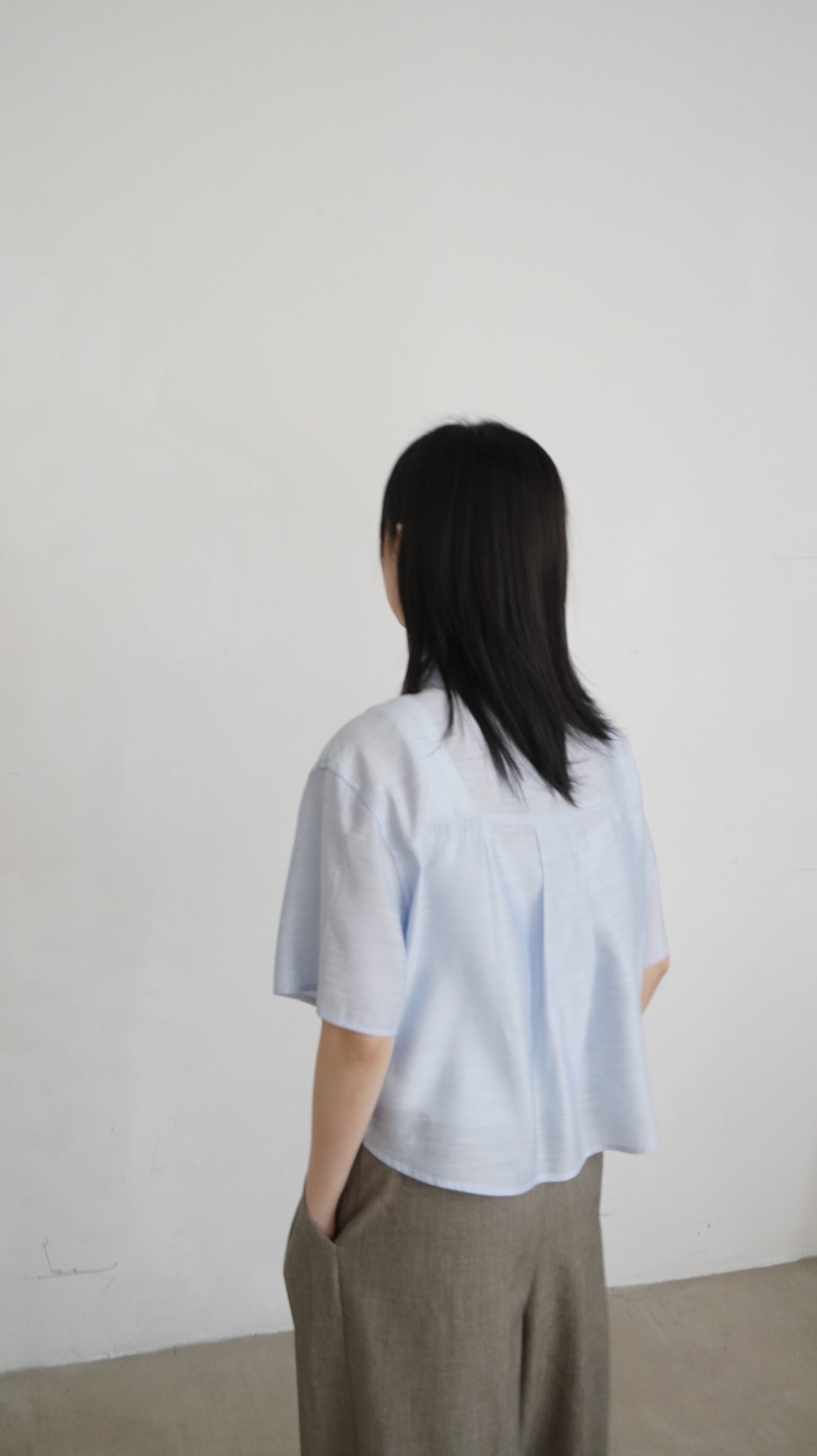 airy rayon shirt in sora (pre-order)