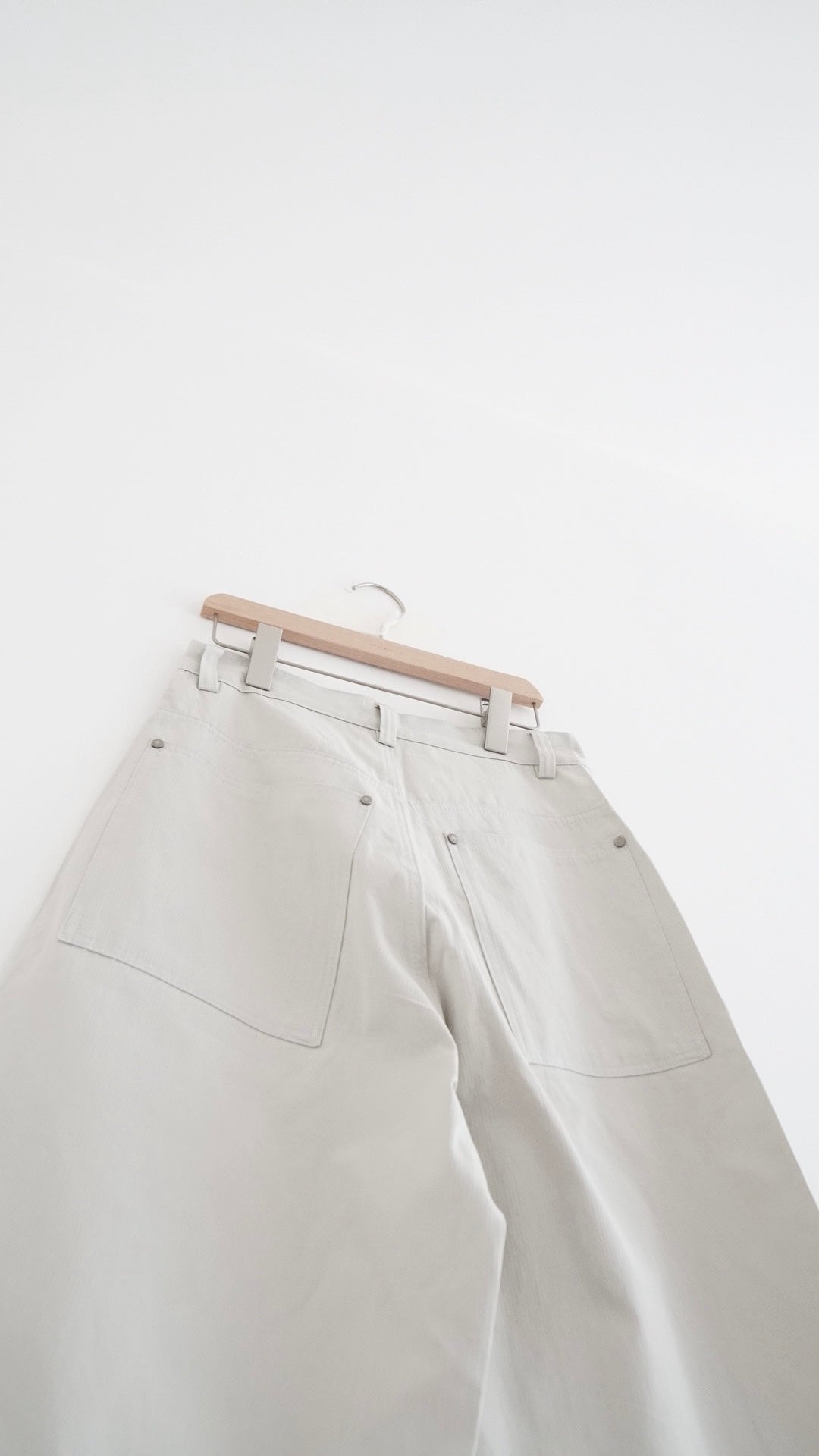 peter textured stripe short in grey (pre-order)